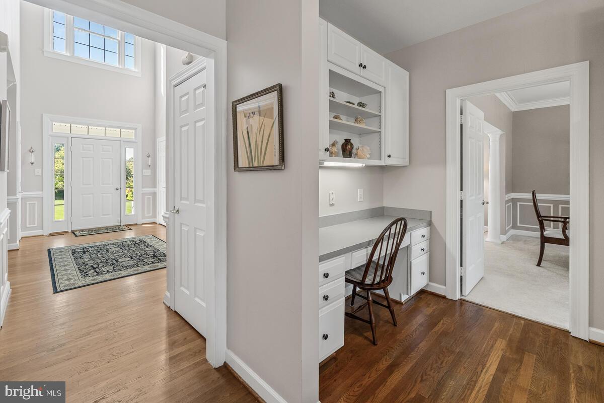 HOLBROOK HEIGHTS - Residential