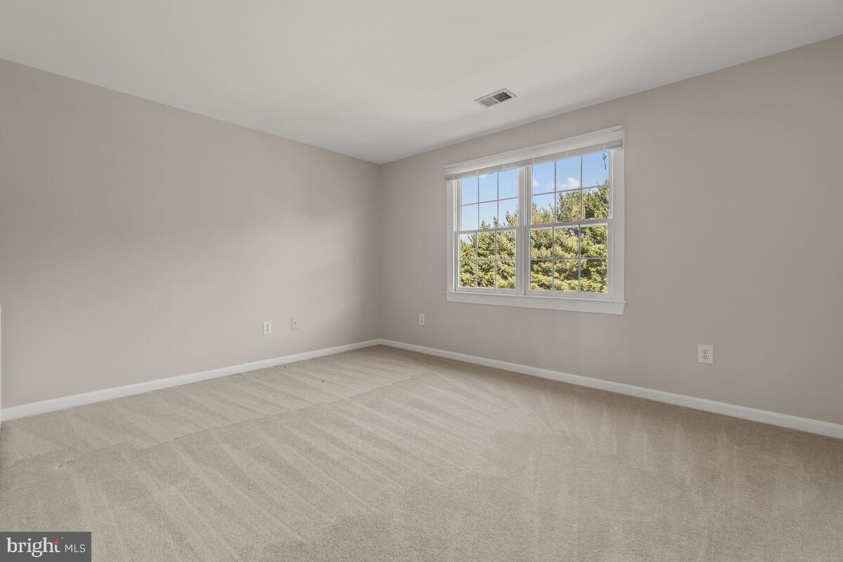 HOLBROOK HEIGHTS - Residential