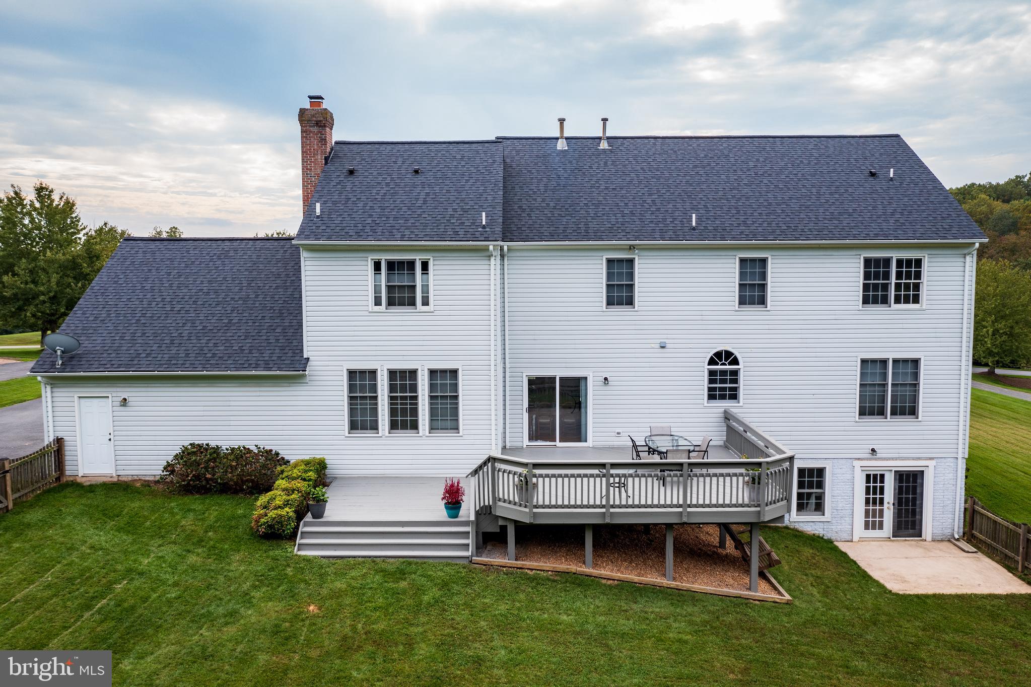 HOLBROOK HEIGHTS - Residential