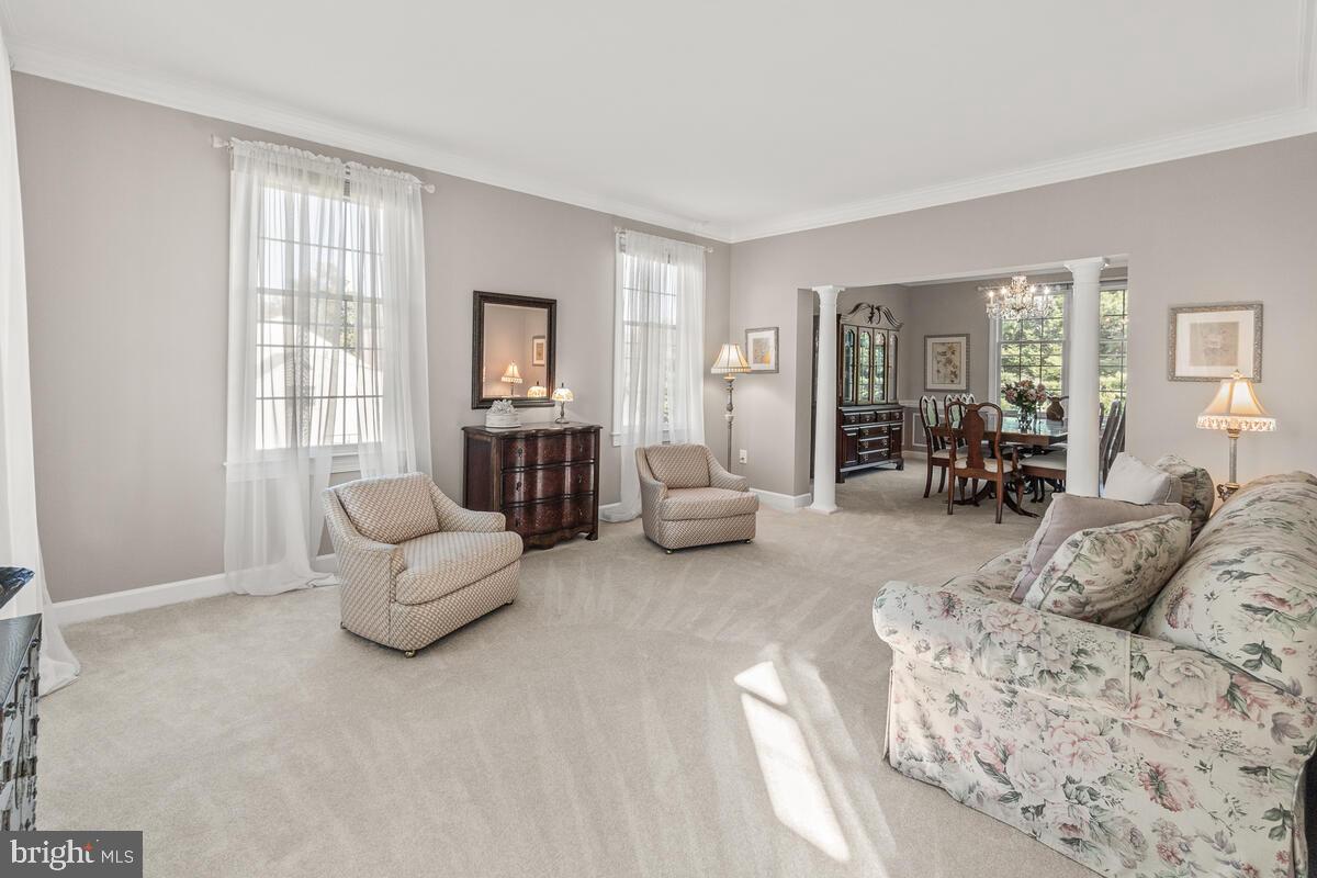 HOLBROOK HEIGHTS - Residential