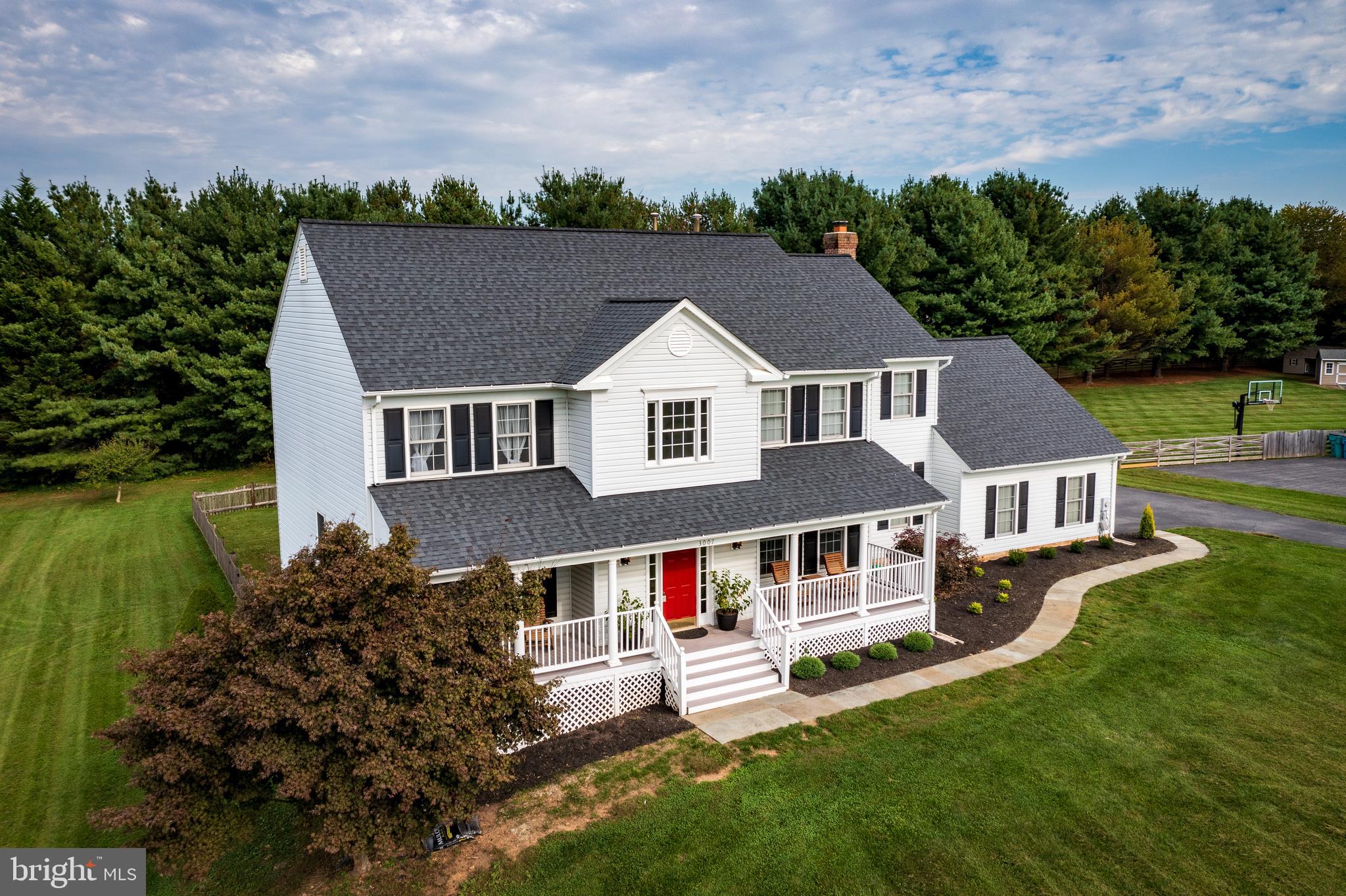 HOLBROOK HEIGHTS - Residential