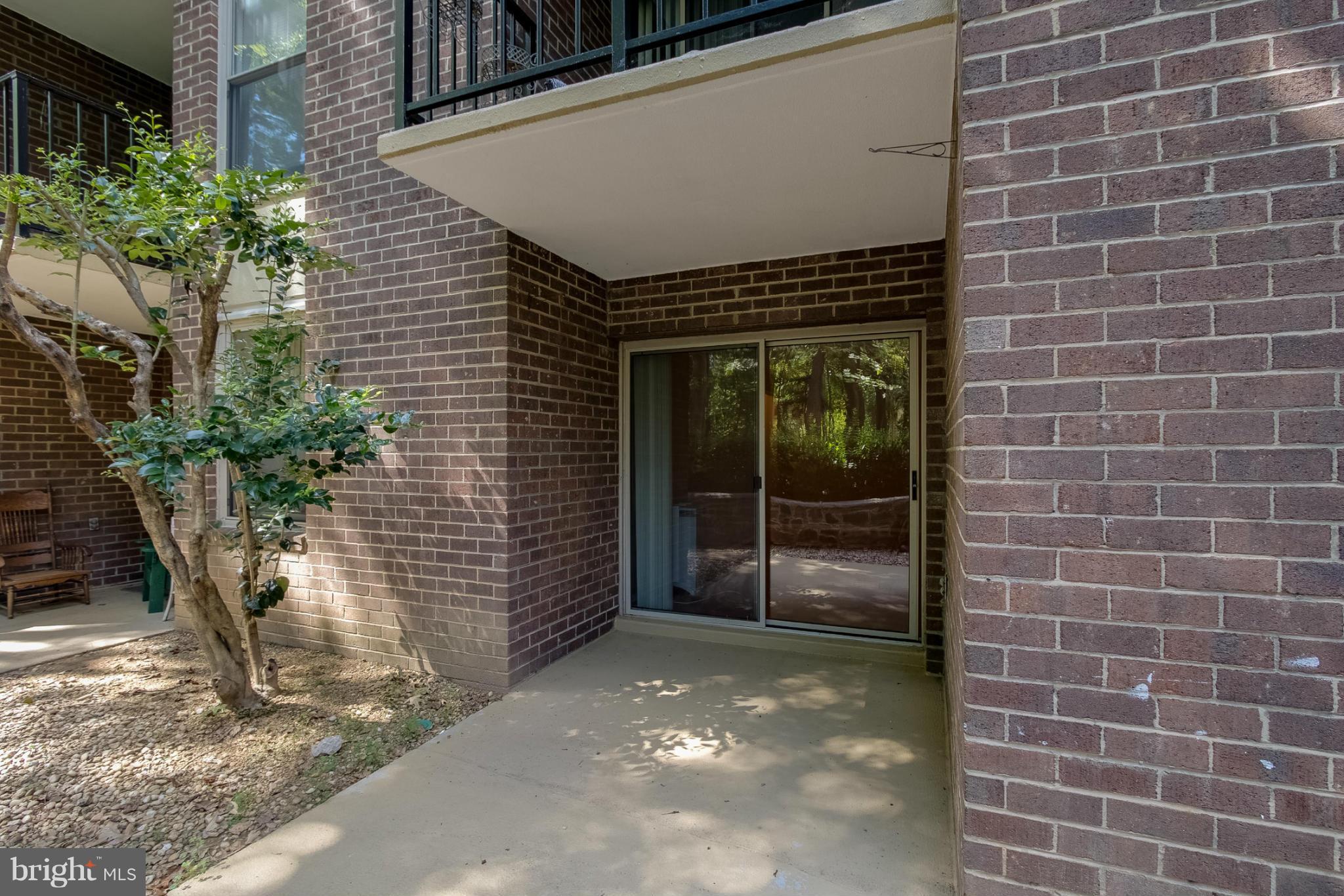 WOODBURN VILLAGE - Residential