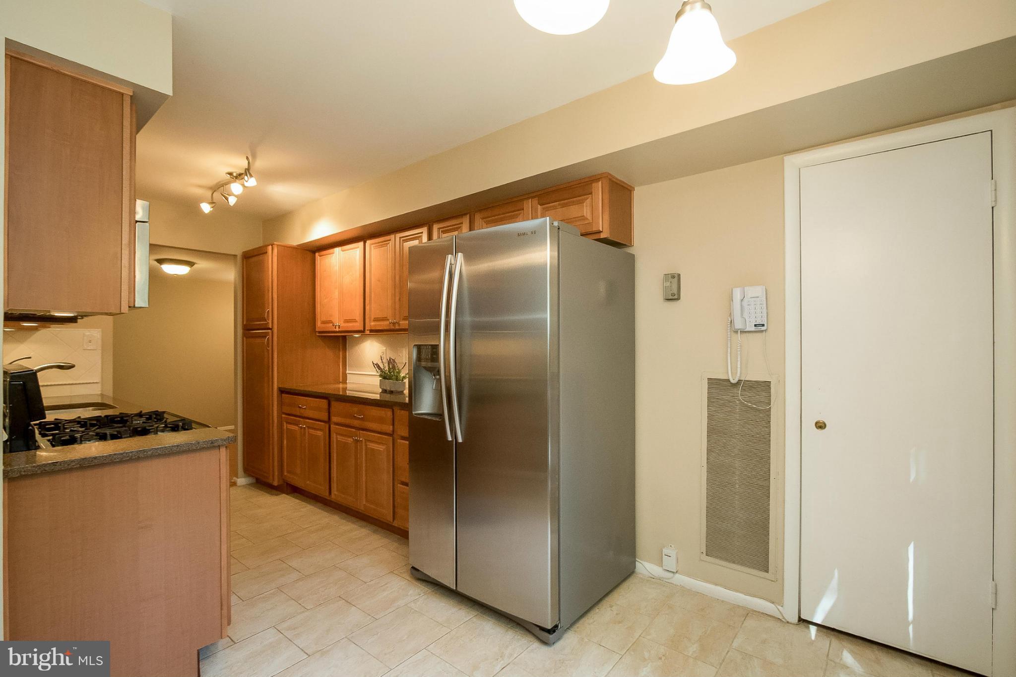 WOODBURN VILLAGE - Residential