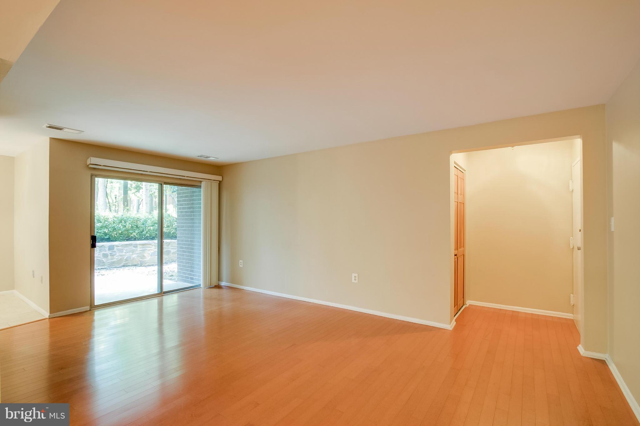 WOODBURN VILLAGE - Residential