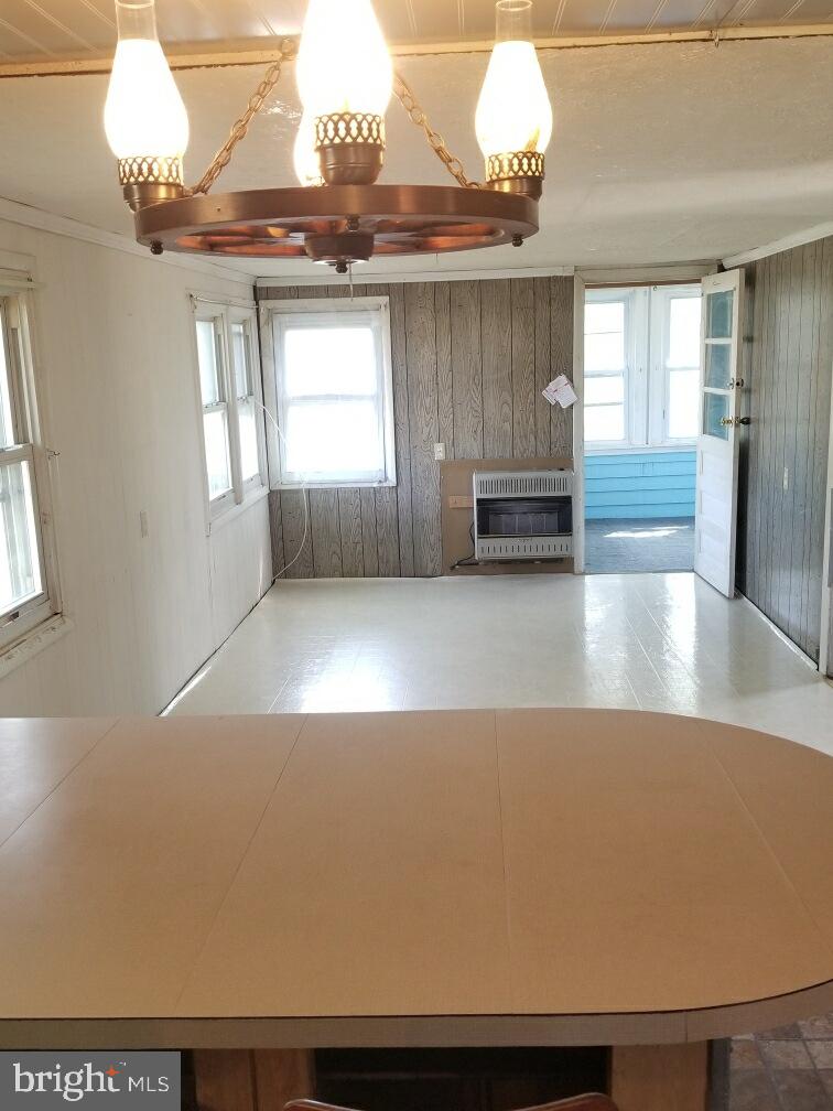 CRYSTAL BEACH MANOR - Residential