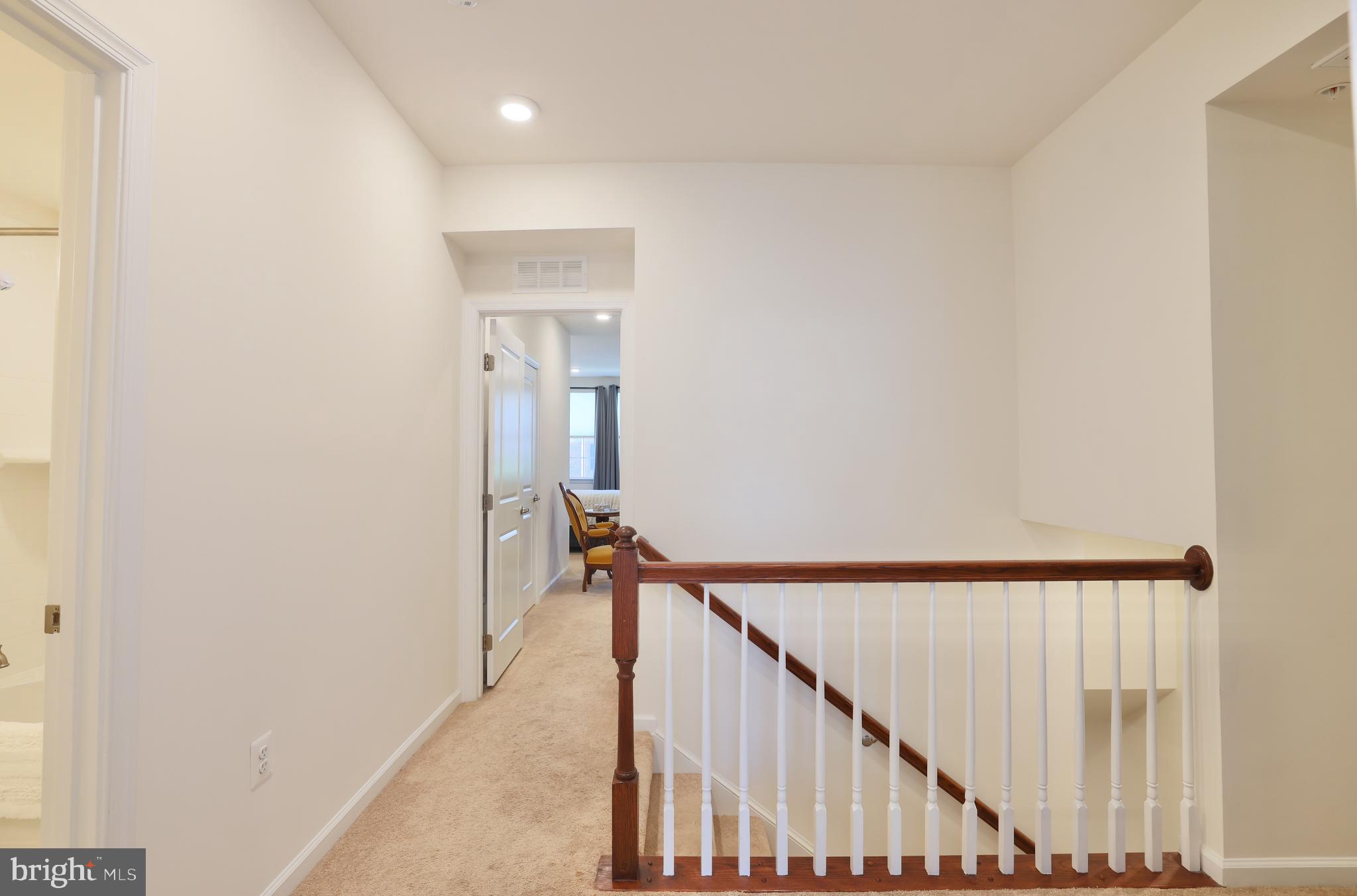 GREENBELT STATION - Residential