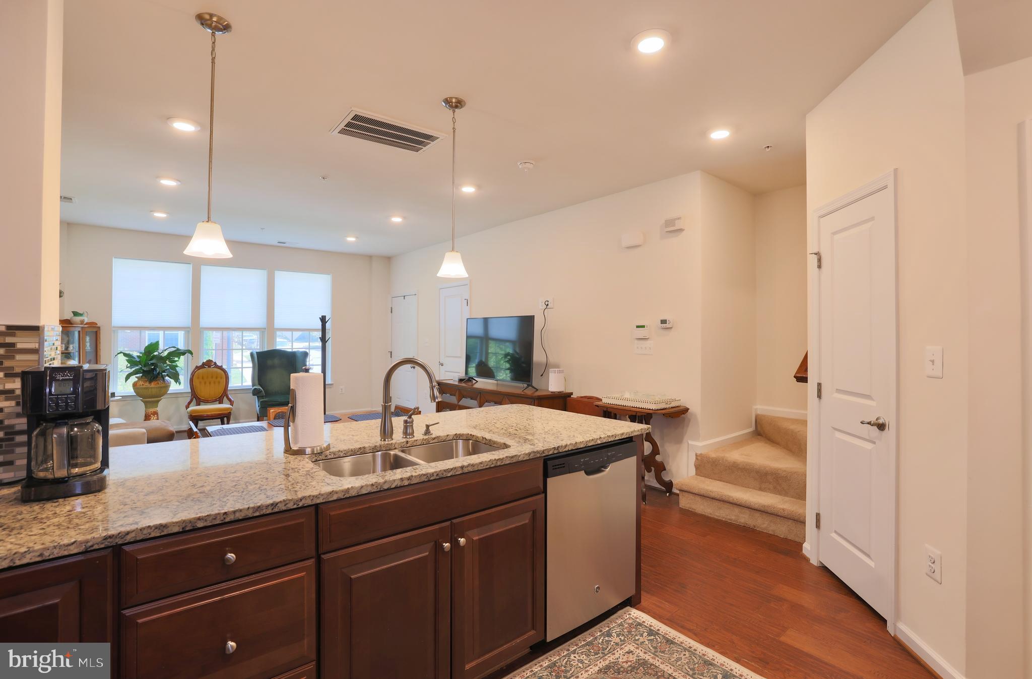 GREENBELT STATION - Residential