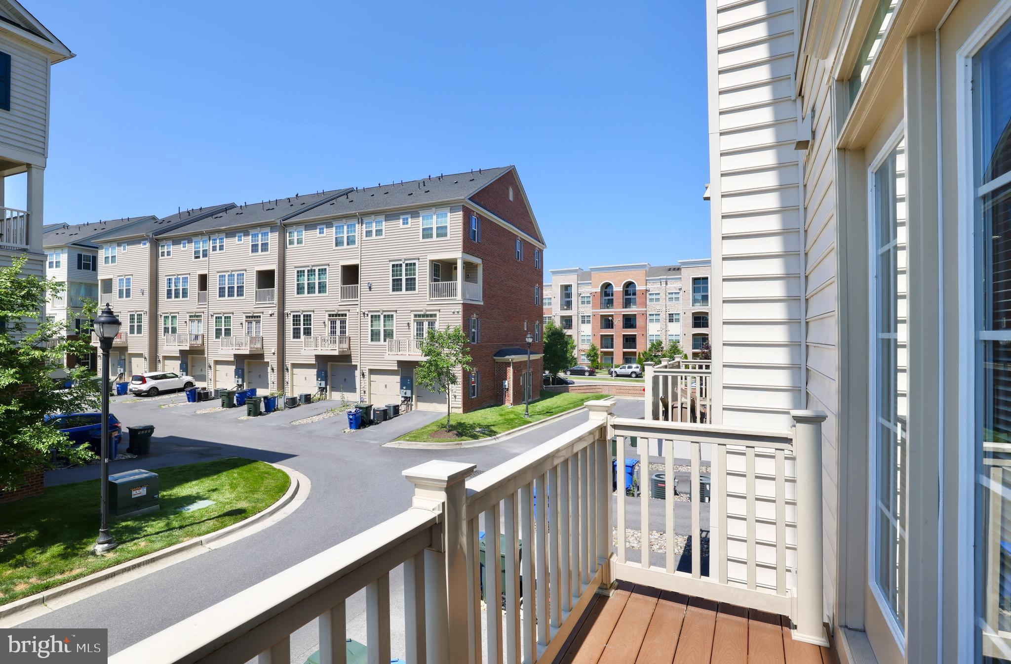 GREENBELT STATION - Residential