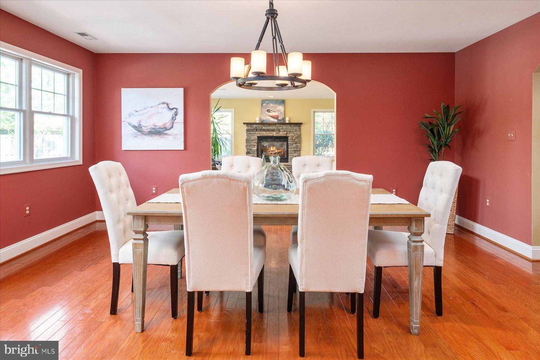 HOLLY POINT - Residential