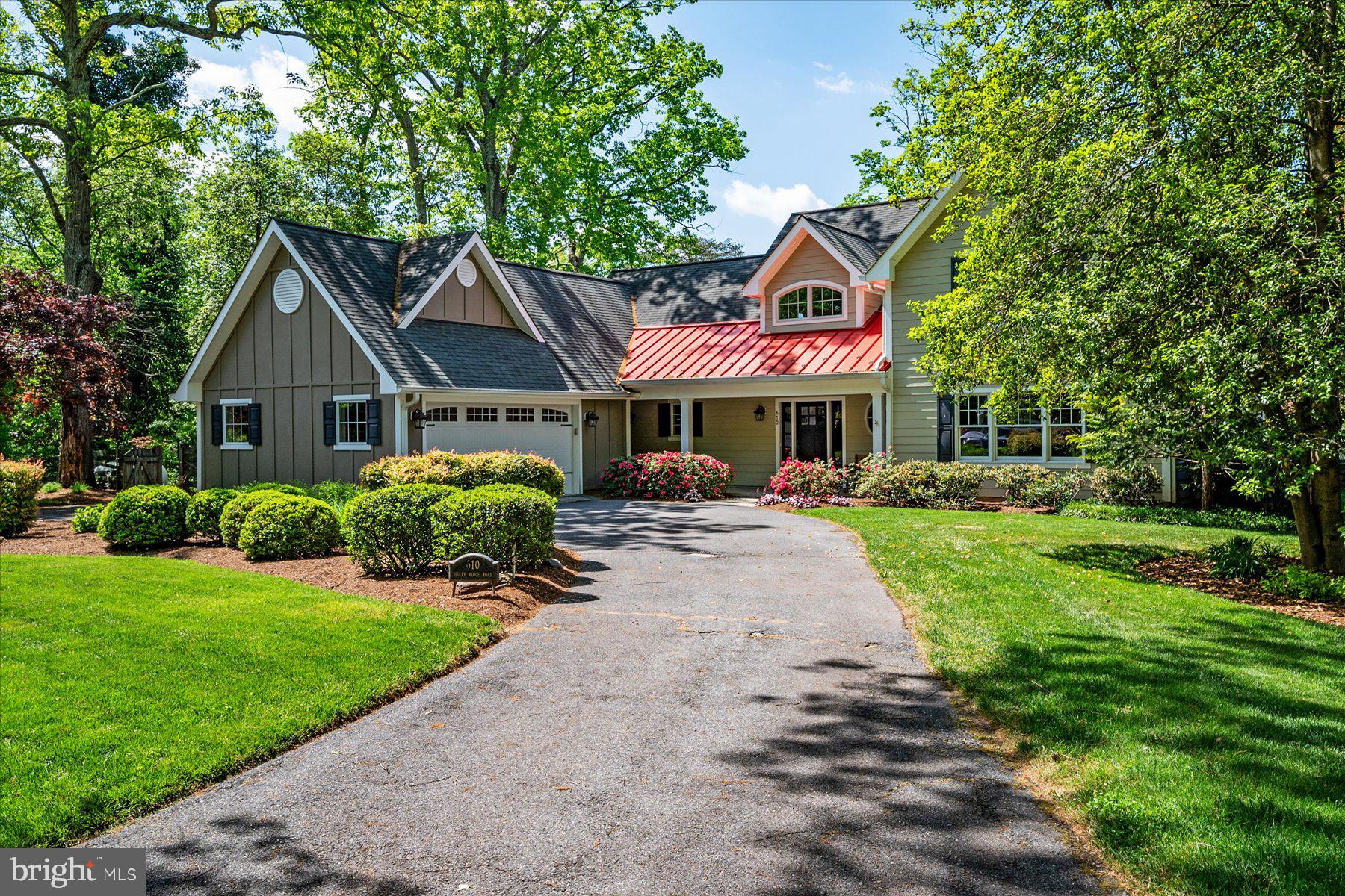 HOLLY POINT - Residential