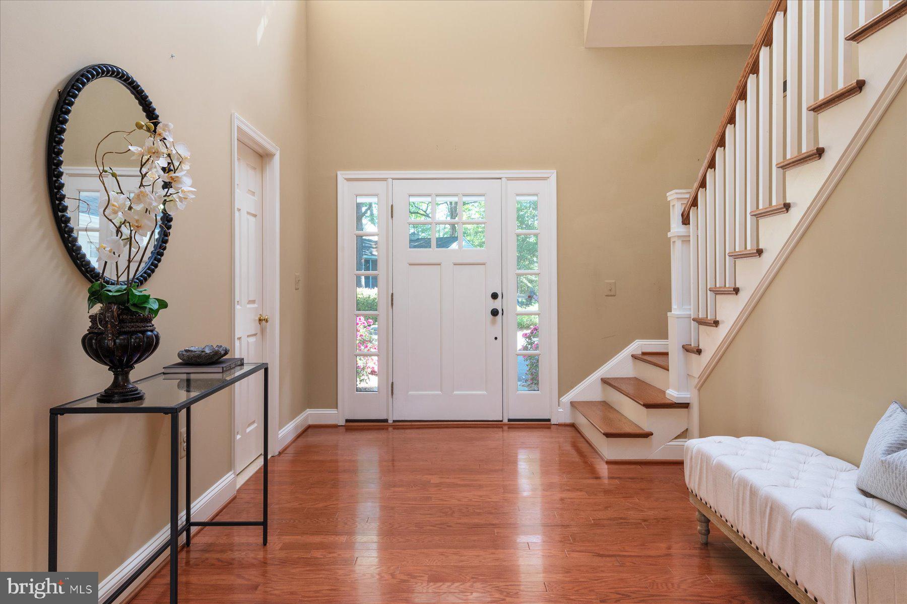 HOLLY POINT - Residential