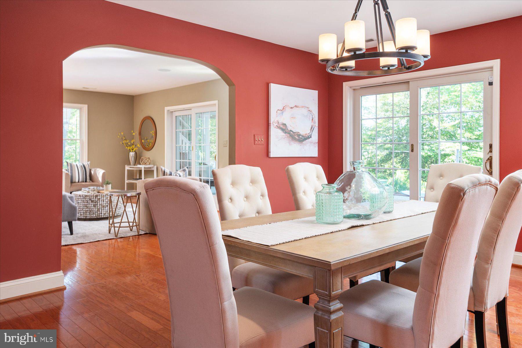 HOLLY POINT - Residential