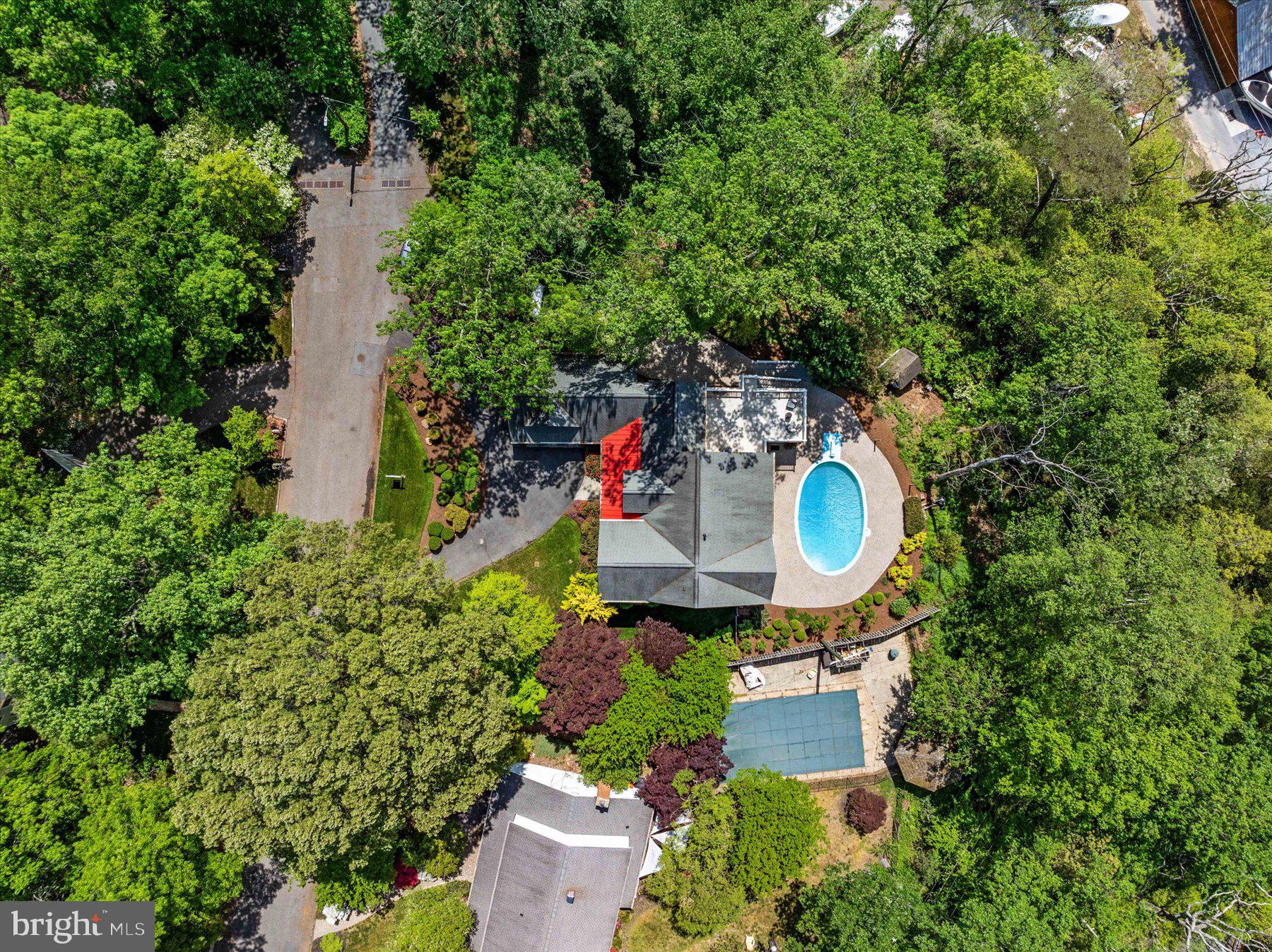 HOLLY POINT - Residential