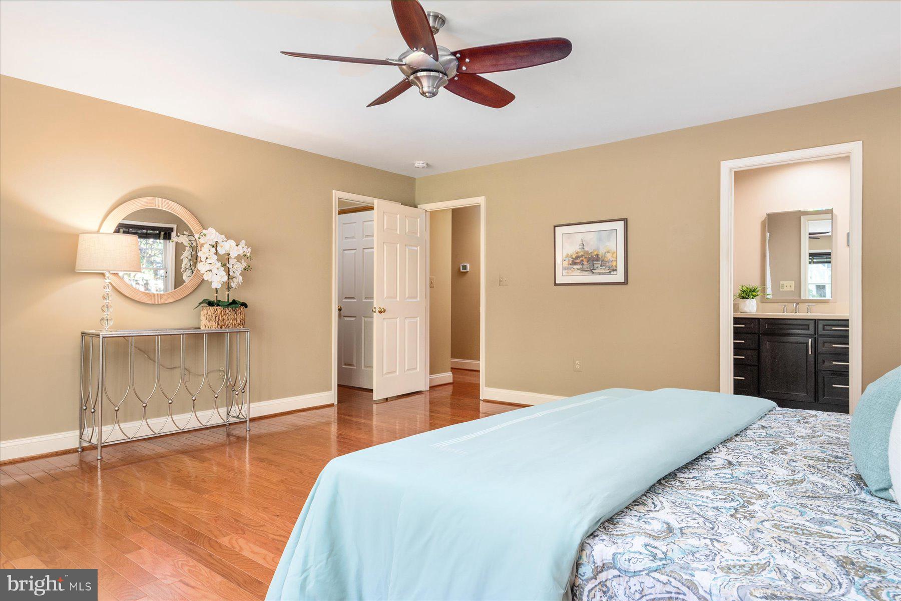 HOLLY POINT - Residential