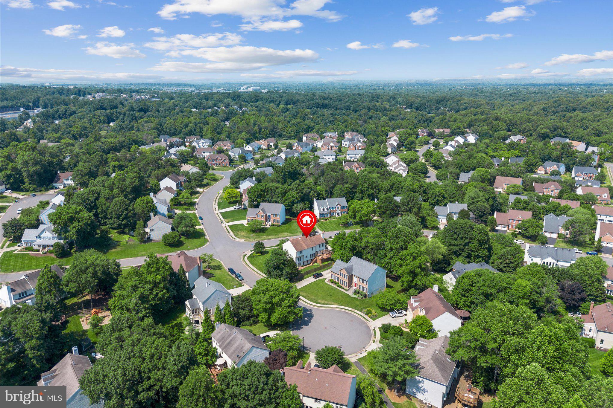 HAWTHORNE FOREST - Residential