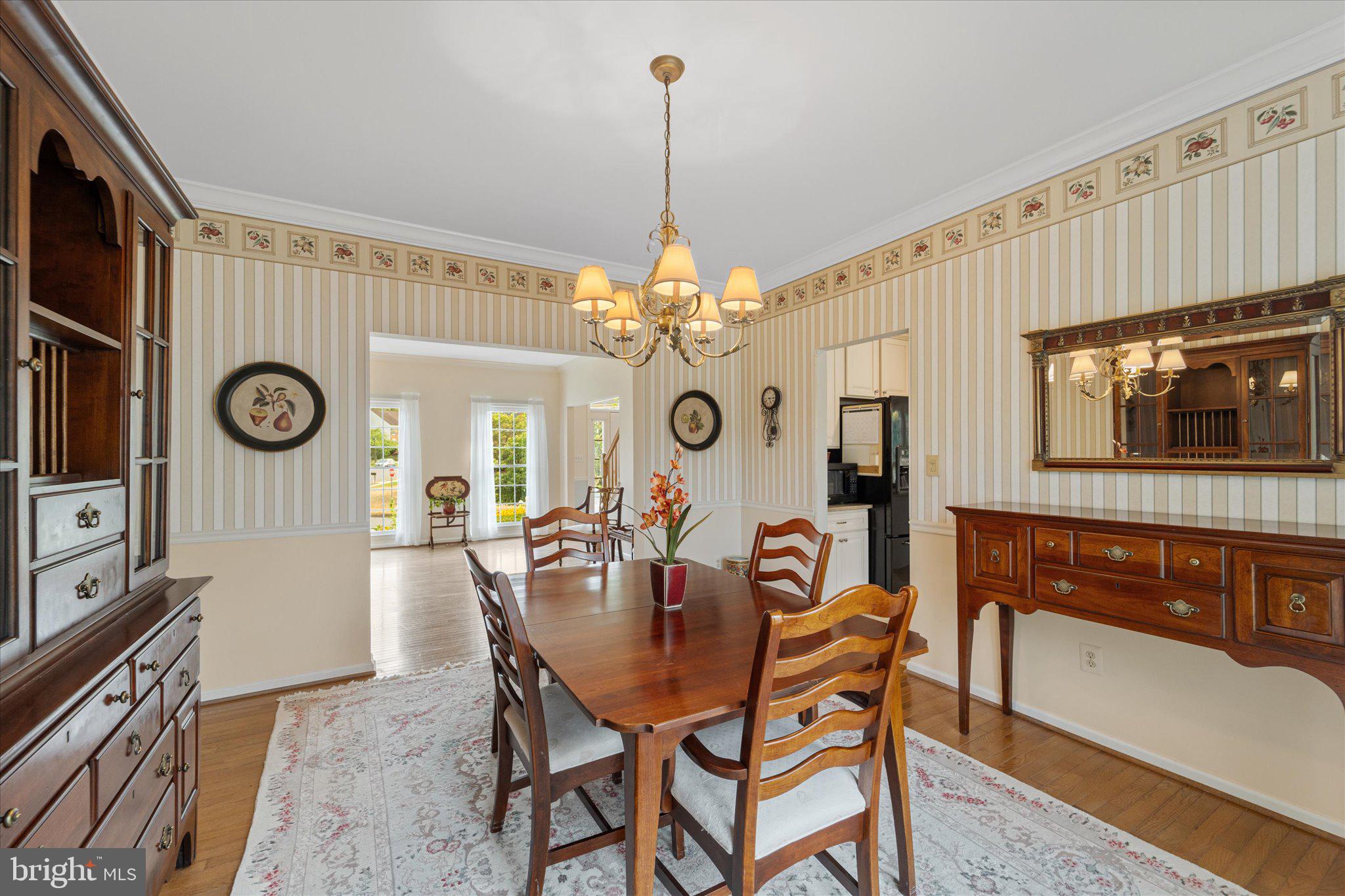 HAWTHORNE FOREST - Residential