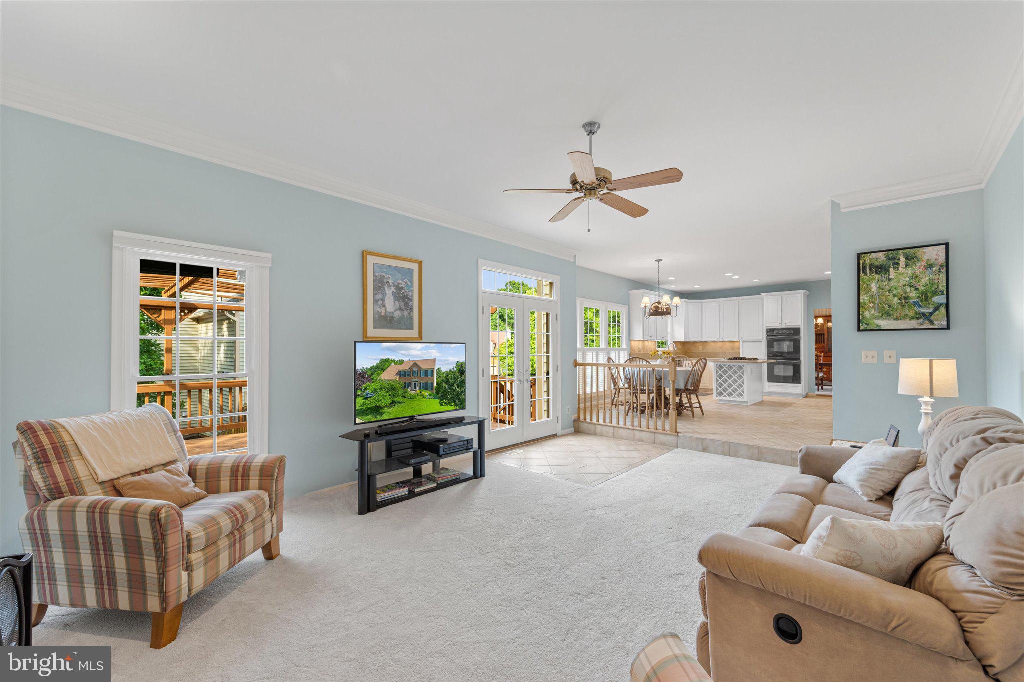 HAWTHORNE FOREST - Residential