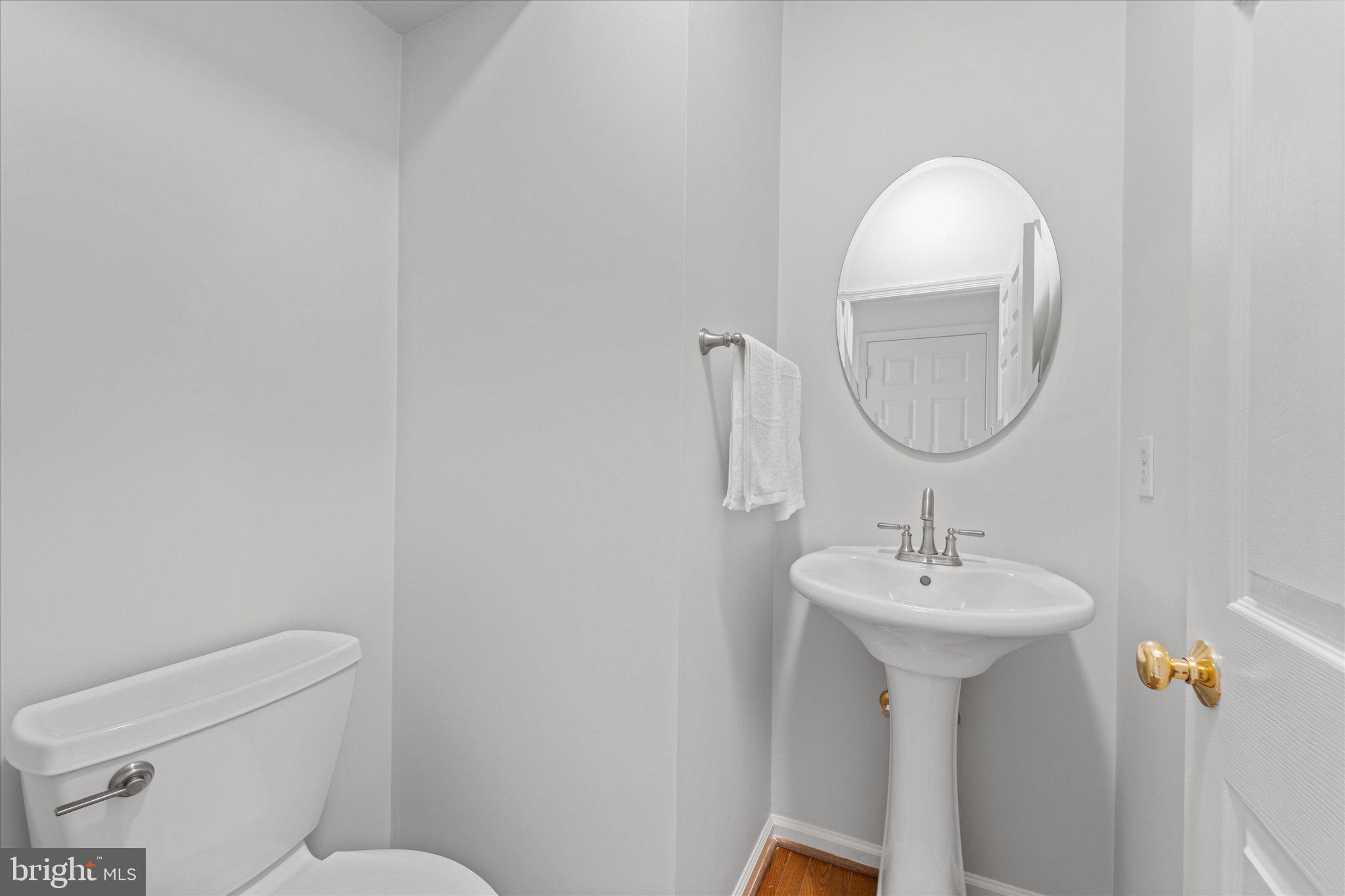 HAWTHORNE FOREST - Residential