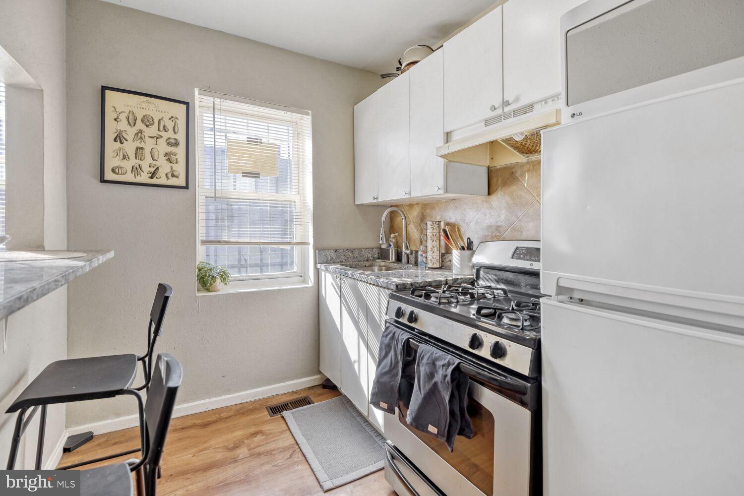 MCELDERRY PARK - Residential Lease