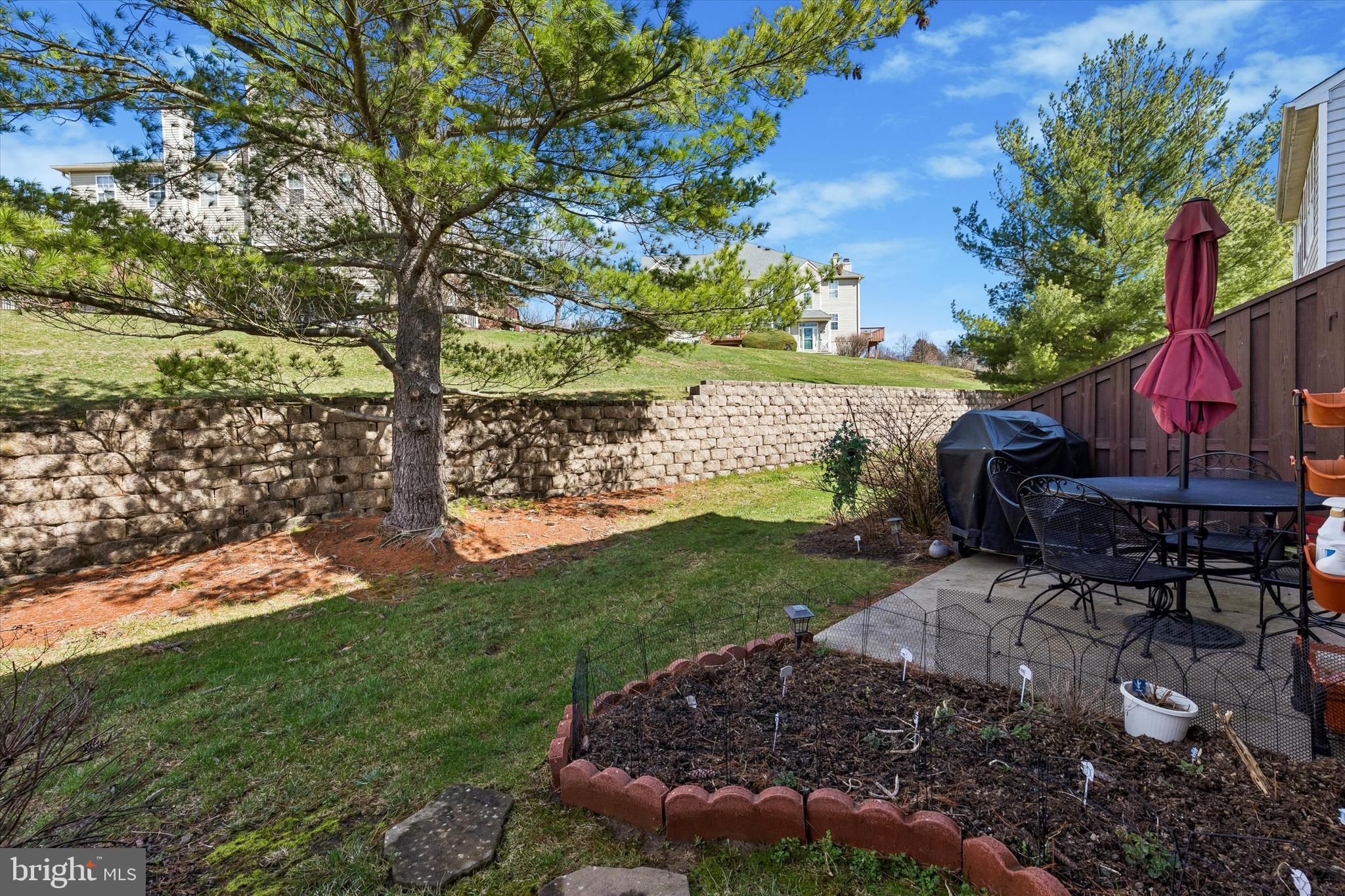 THORNHILL - Residential