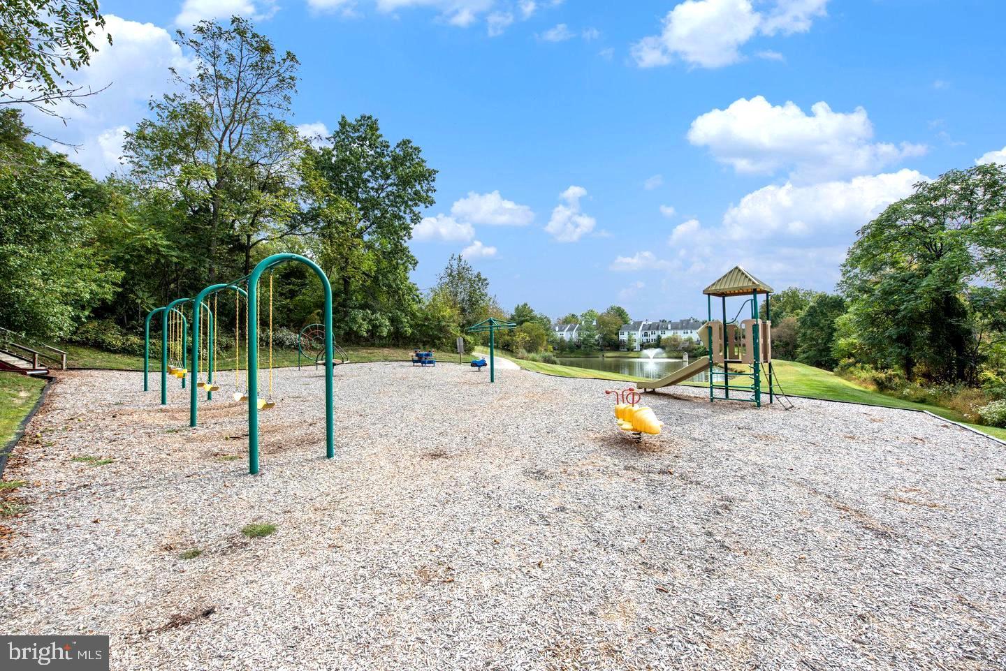 THORNHILL - Residential