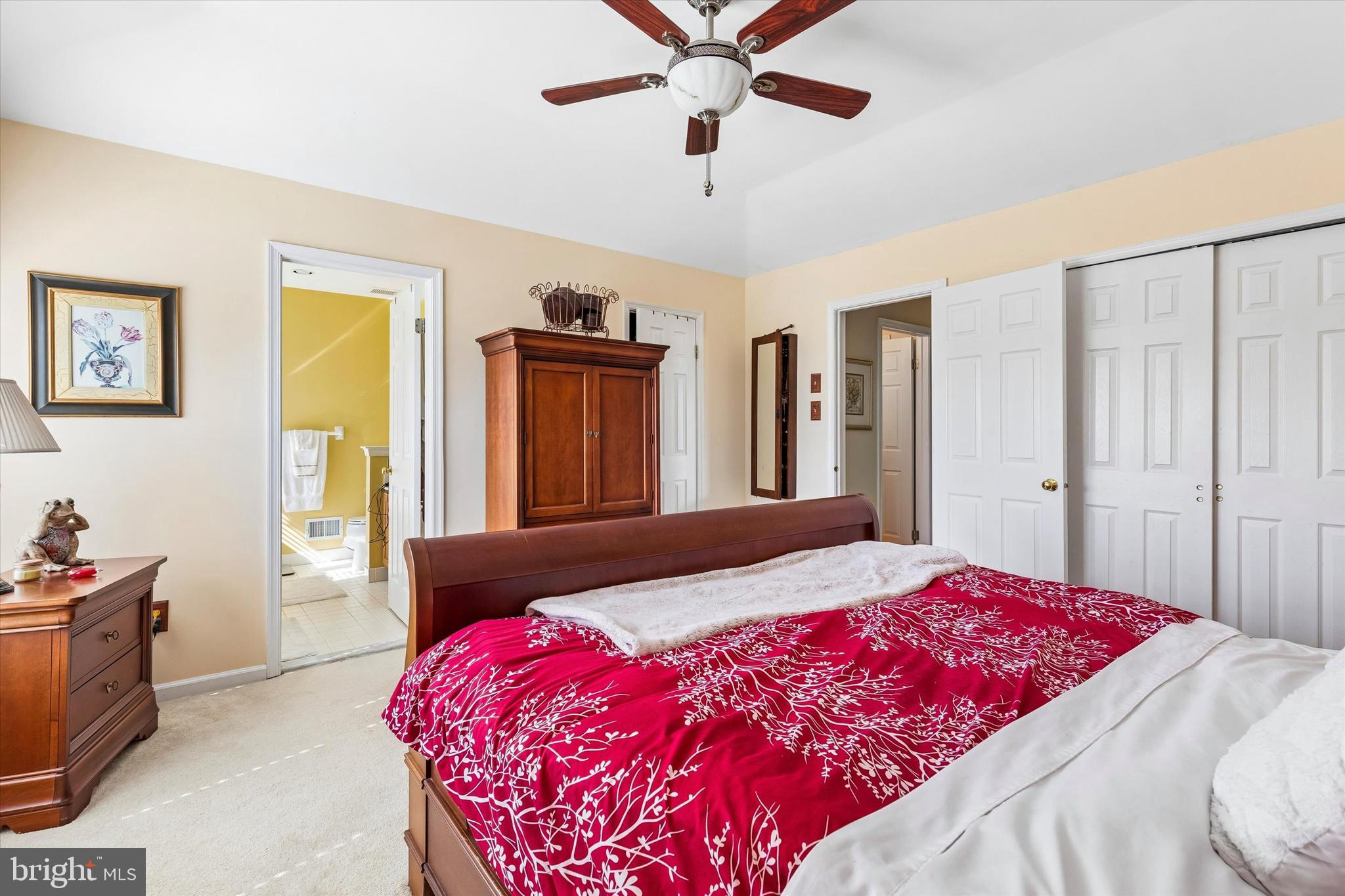 THORNHILL - Residential