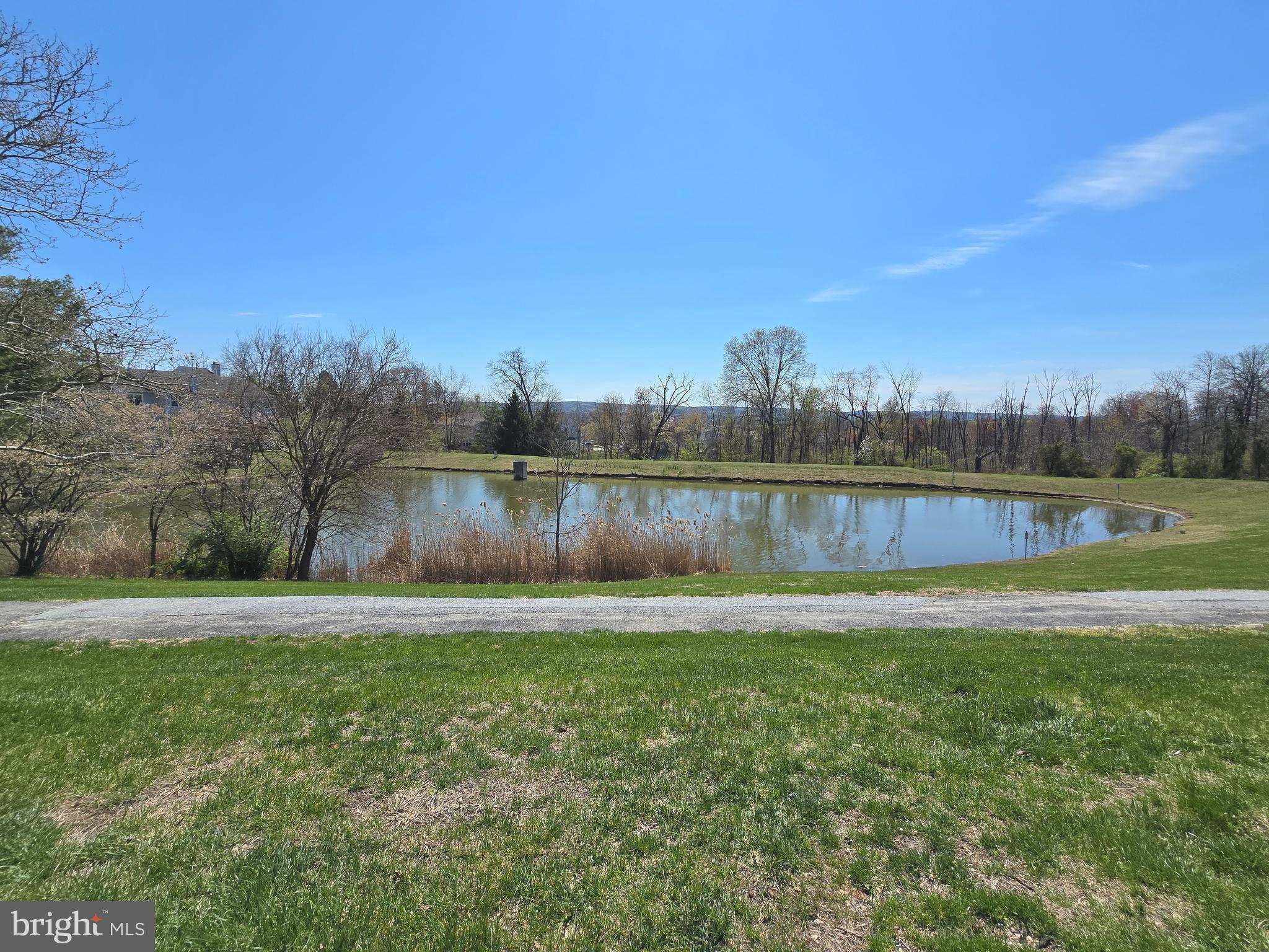 THORNHILL - Residential