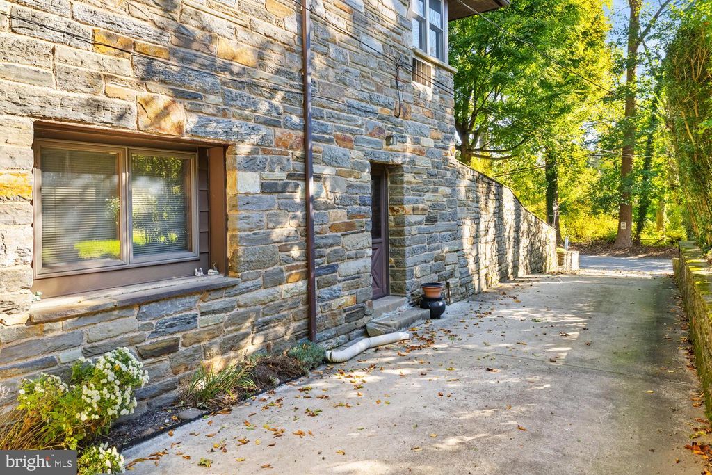 Photo of 8312 Jenkintown Road, ELKINS PARK, PA 19027 (MLS # PAMC2160782)