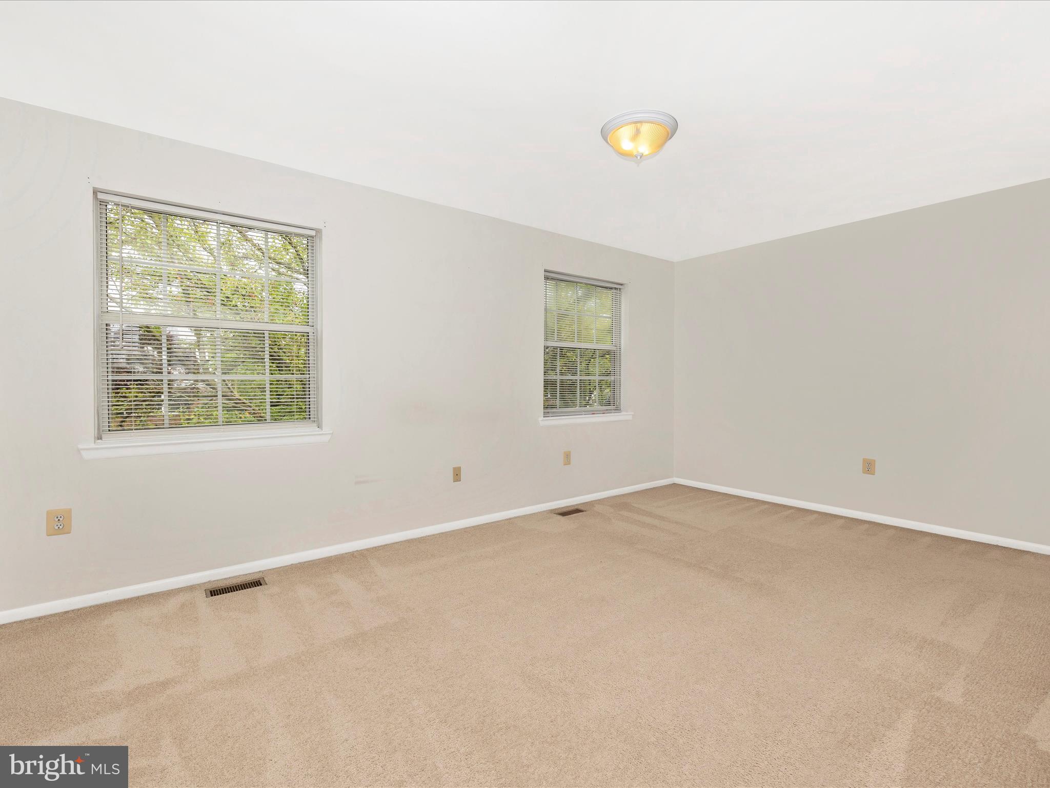 MOUNTAIN VILLAGE - Residential