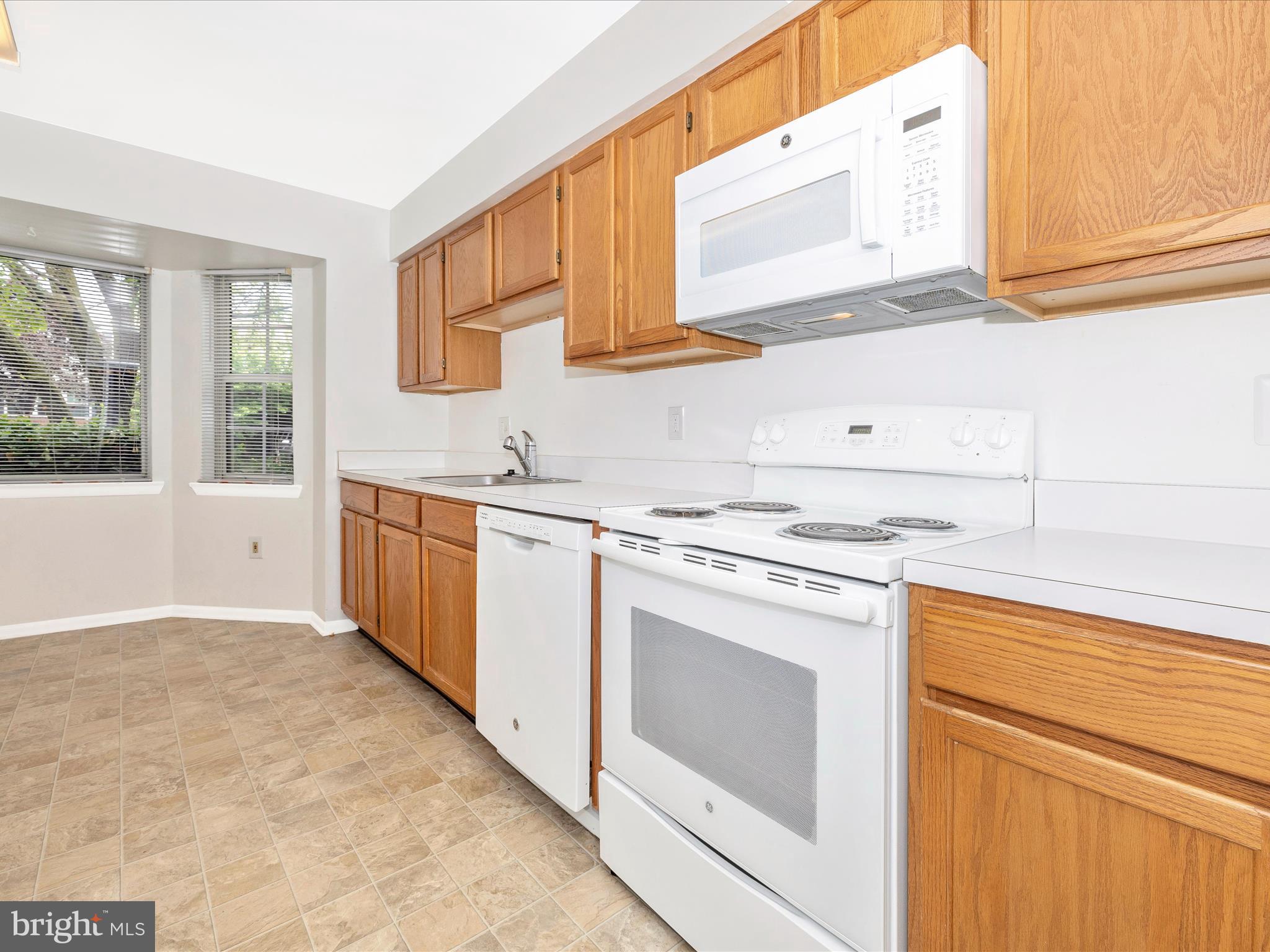 MOUNTAIN VILLAGE - Residential