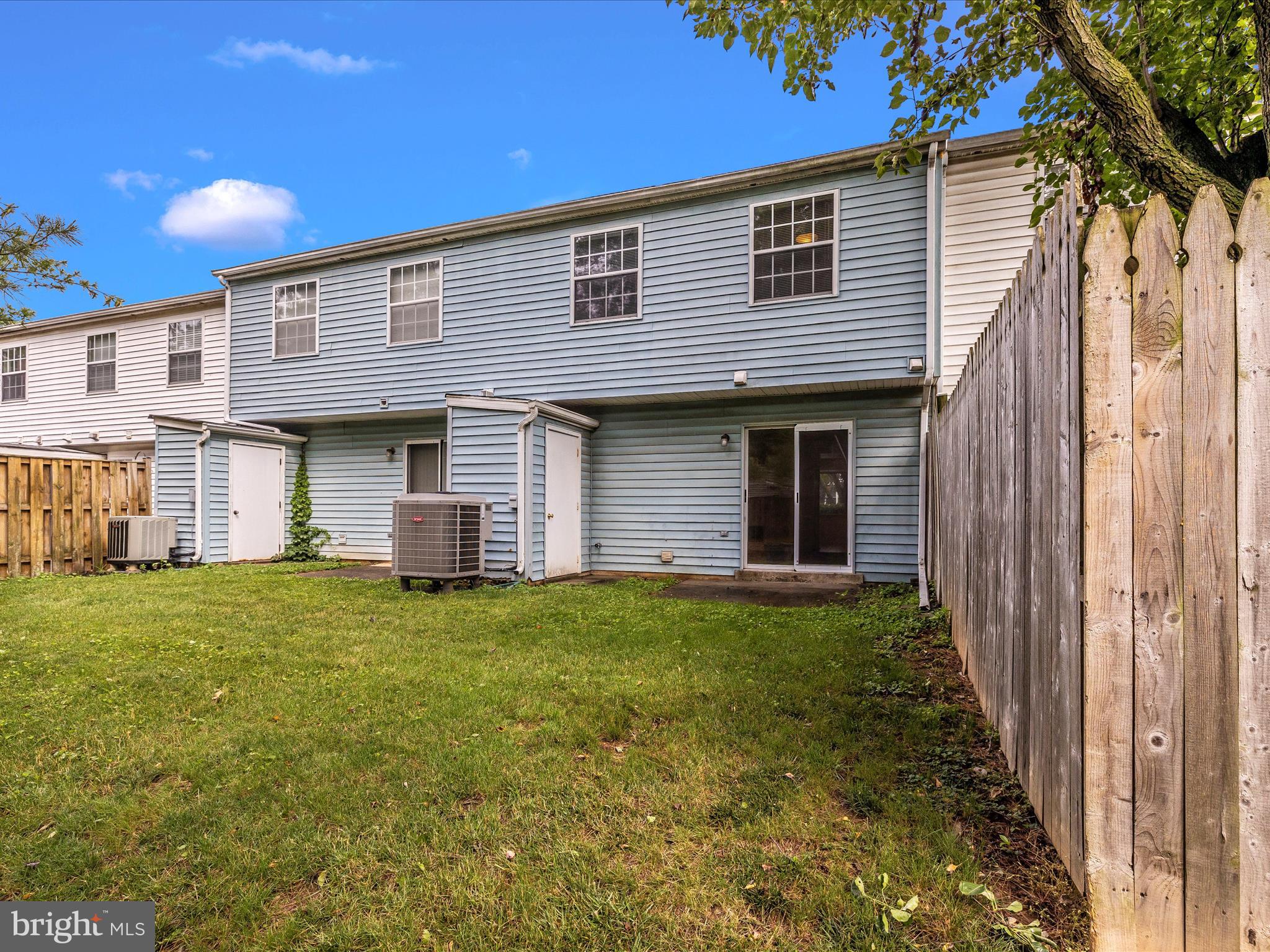 MOUNTAIN VILLAGE - Residential