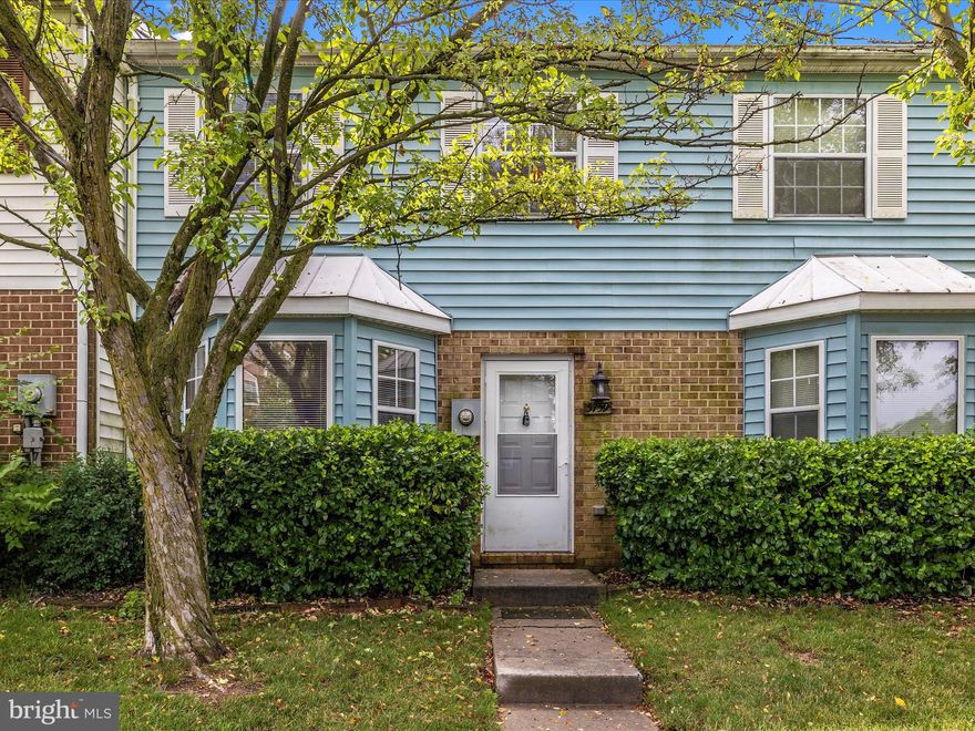 Welcome to this conveniently located Frederick townhome in Mountain Village. Minutes to i70, i270, and Rt 15, you couldn’t find a better commuter location! Simple living in this 2-Level home featuring 3 Bedrooms and 2 Full Bathrooms. All you have to do is move right in!!!