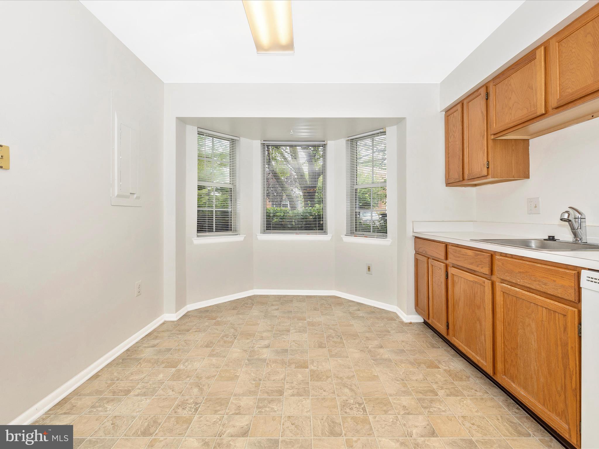 MOUNTAIN VILLAGE - Residential