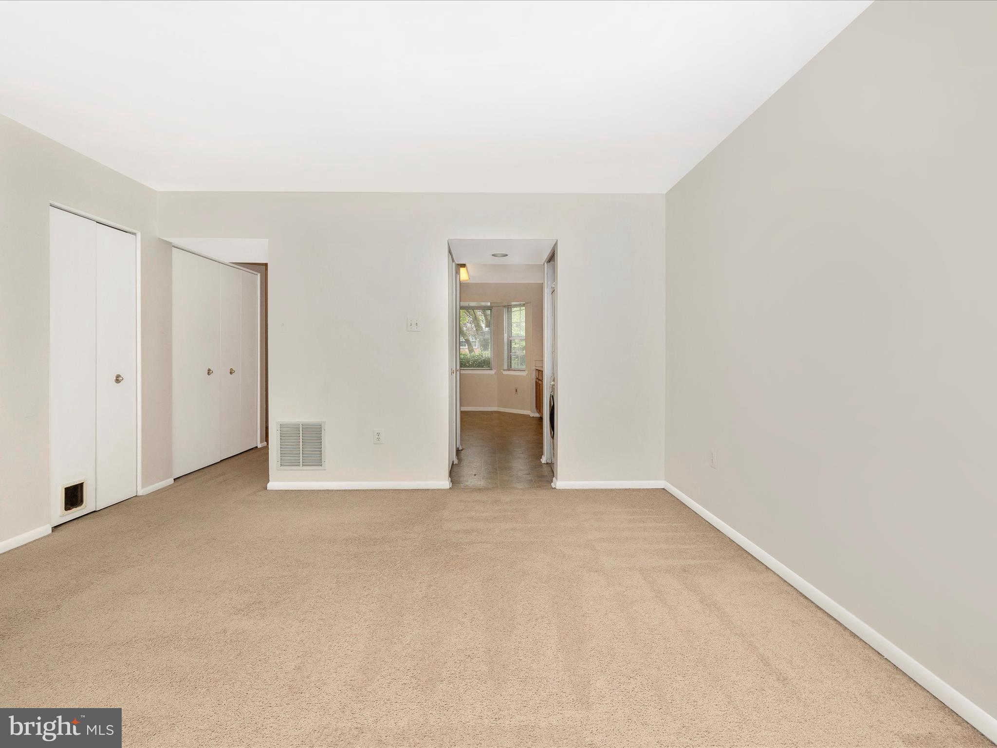 MOUNTAIN VILLAGE - Residential