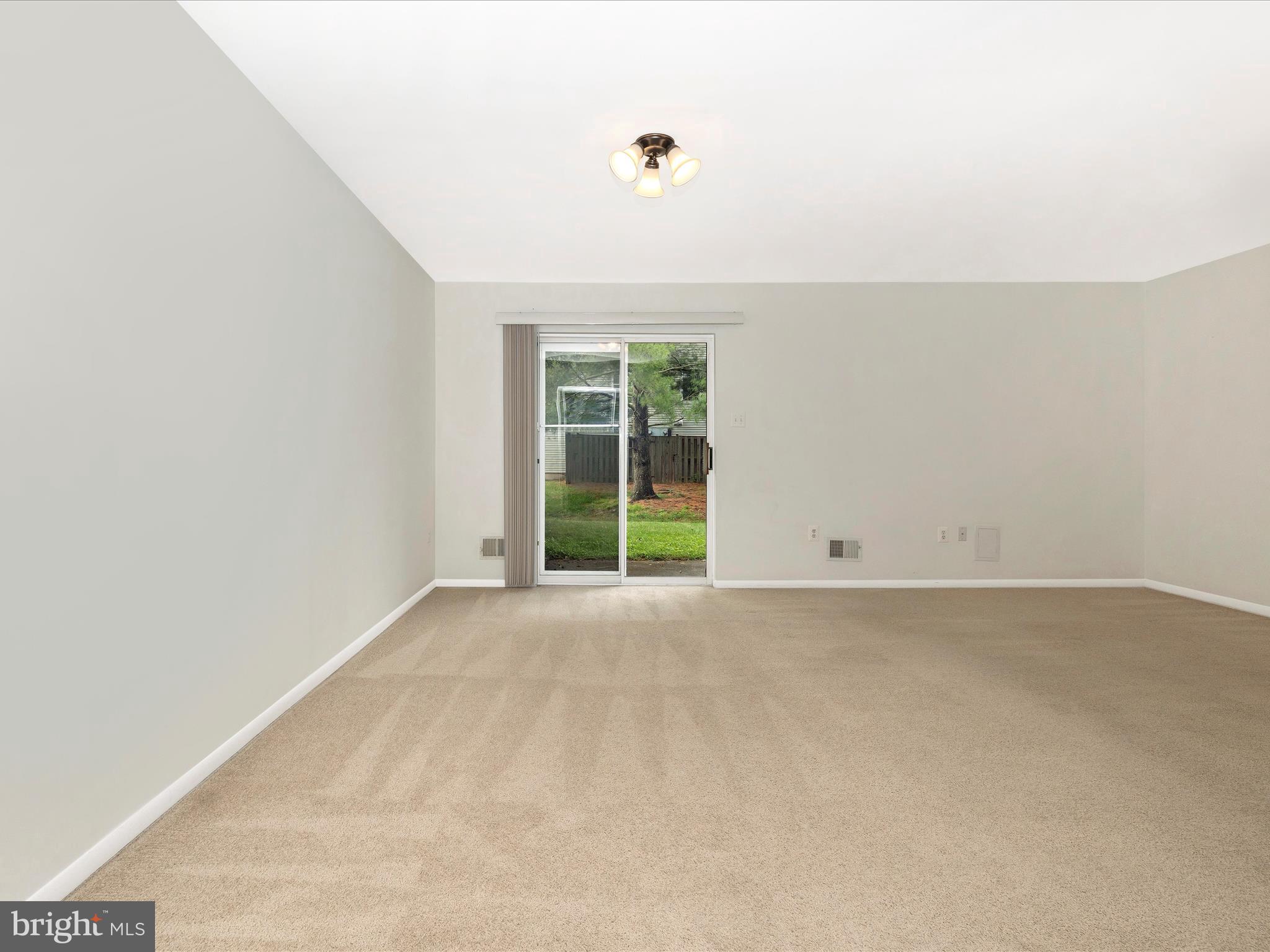 MOUNTAIN VILLAGE - Residential