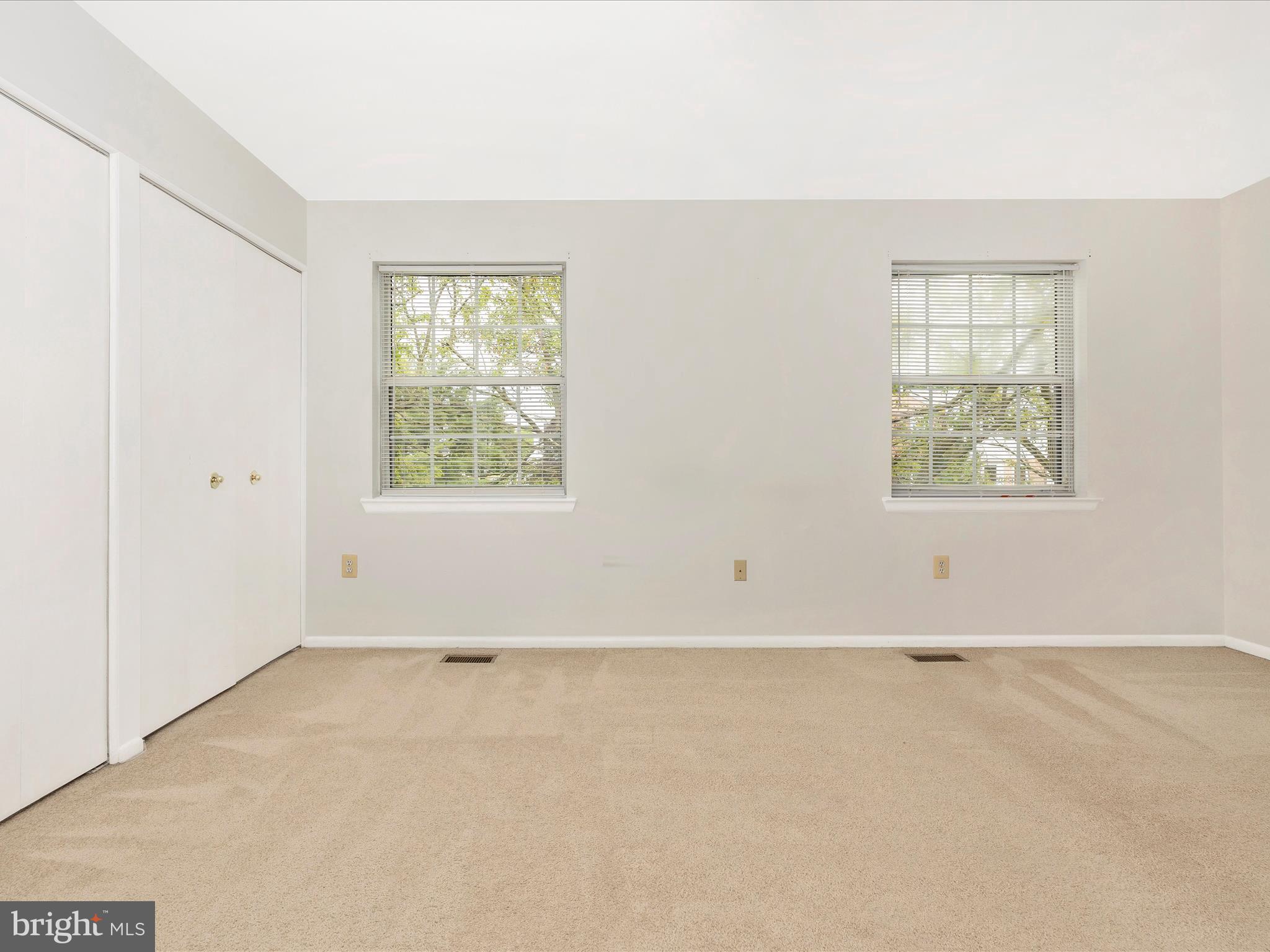 MOUNTAIN VILLAGE - Residential