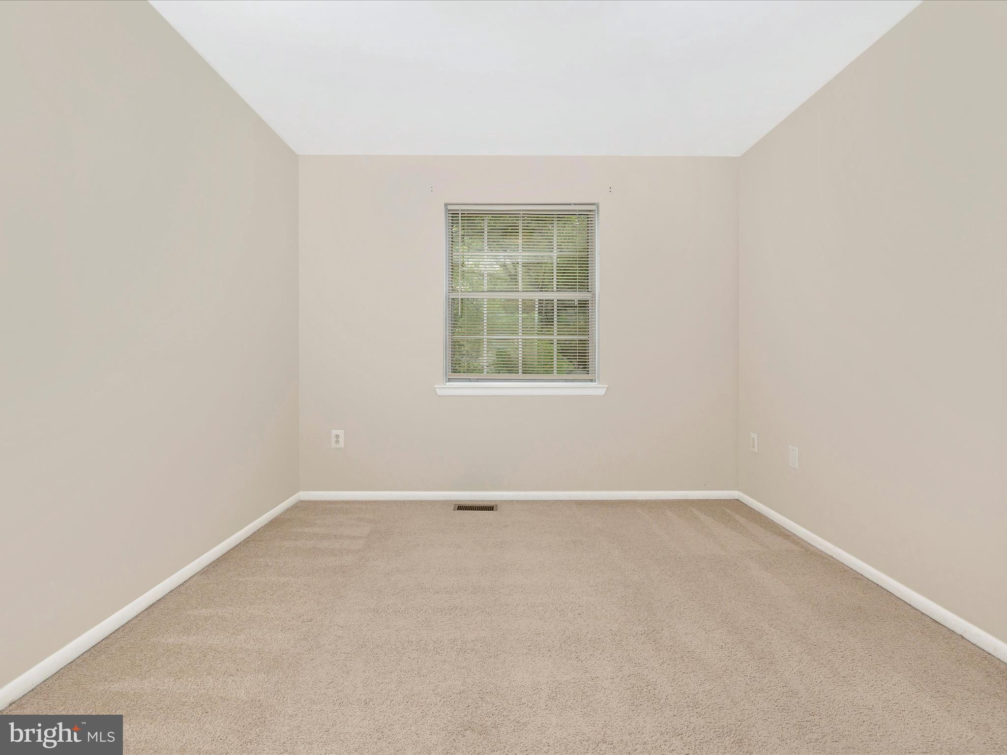 MOUNTAIN VILLAGE - Residential