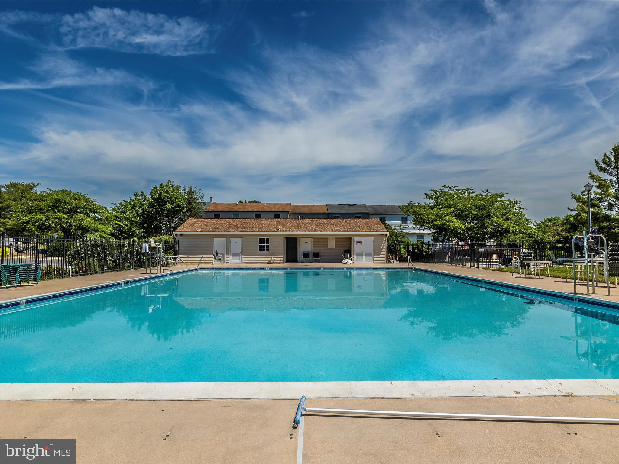 MOUNTAIN VILLAGE - Residential