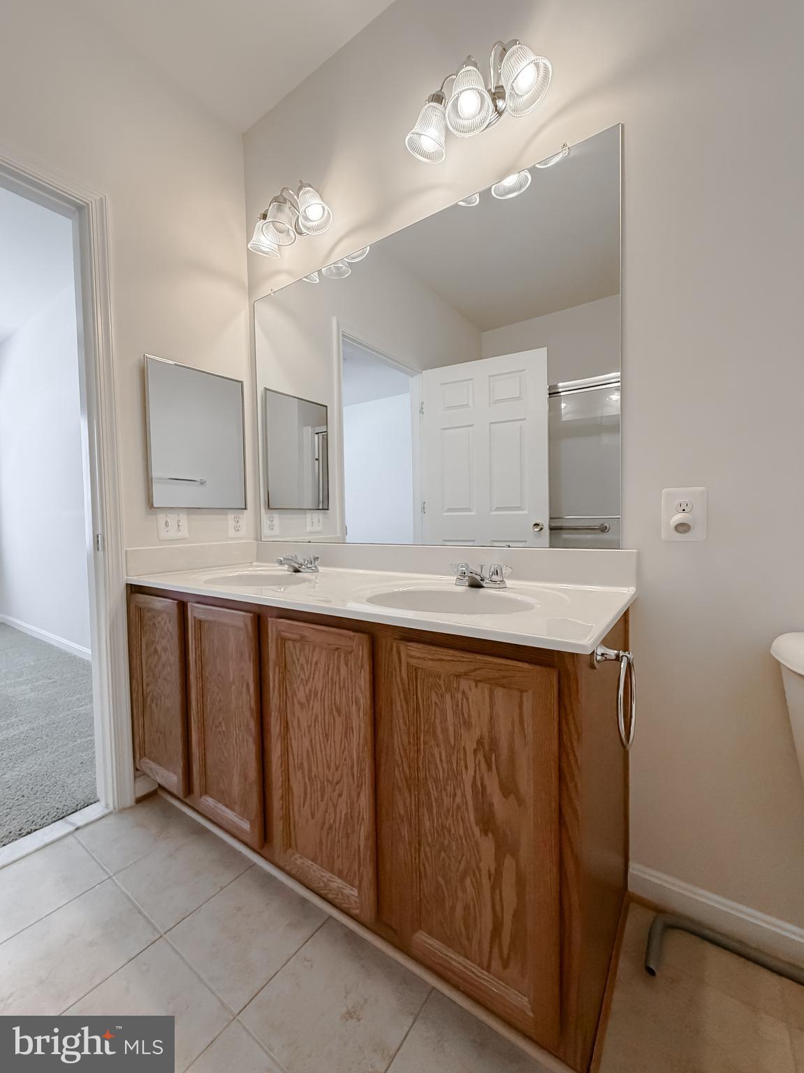 RESIDENCES AT WILDEWOOD - Residential