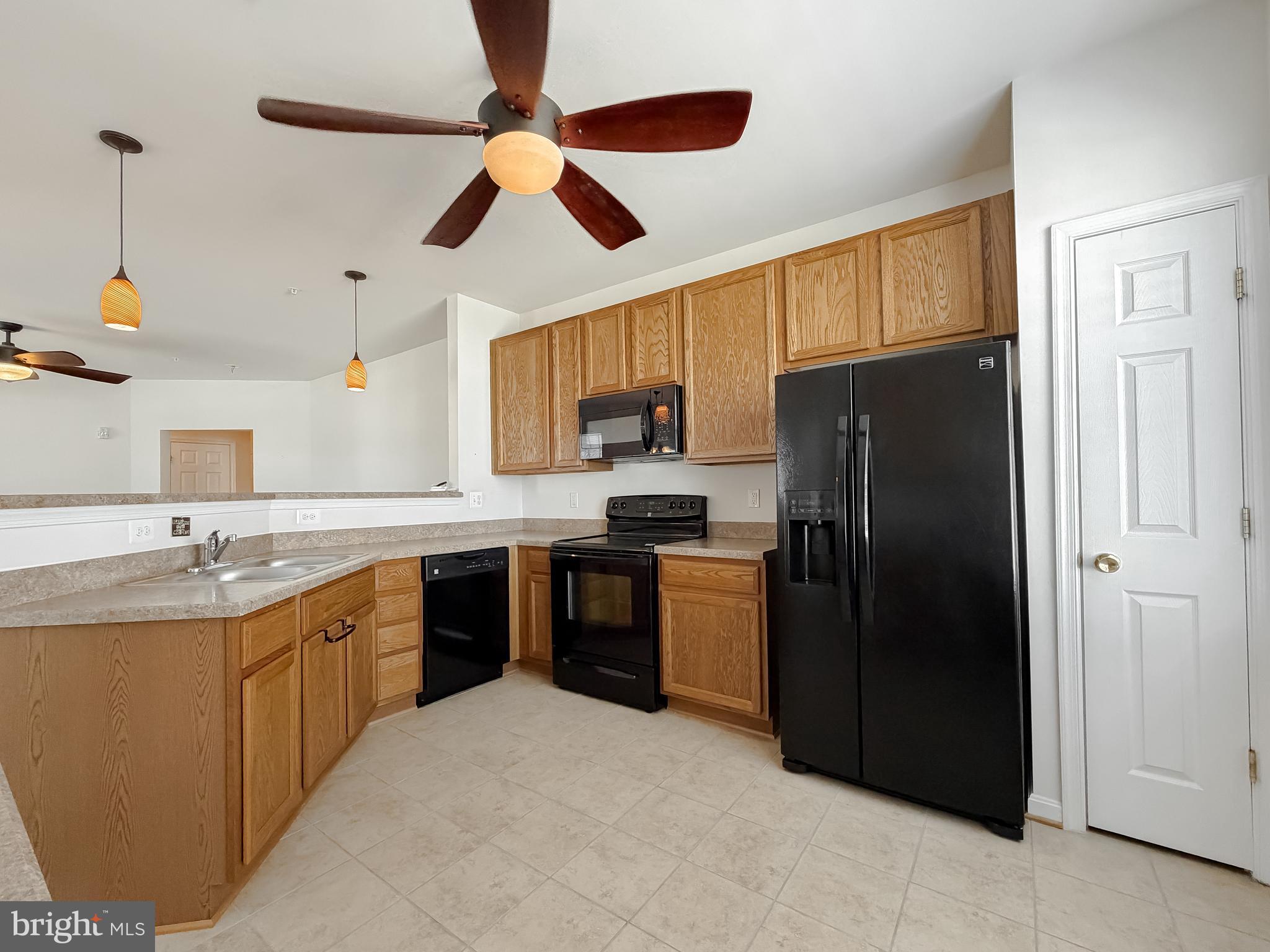 RESIDENCES AT WILDEWOOD - Residential