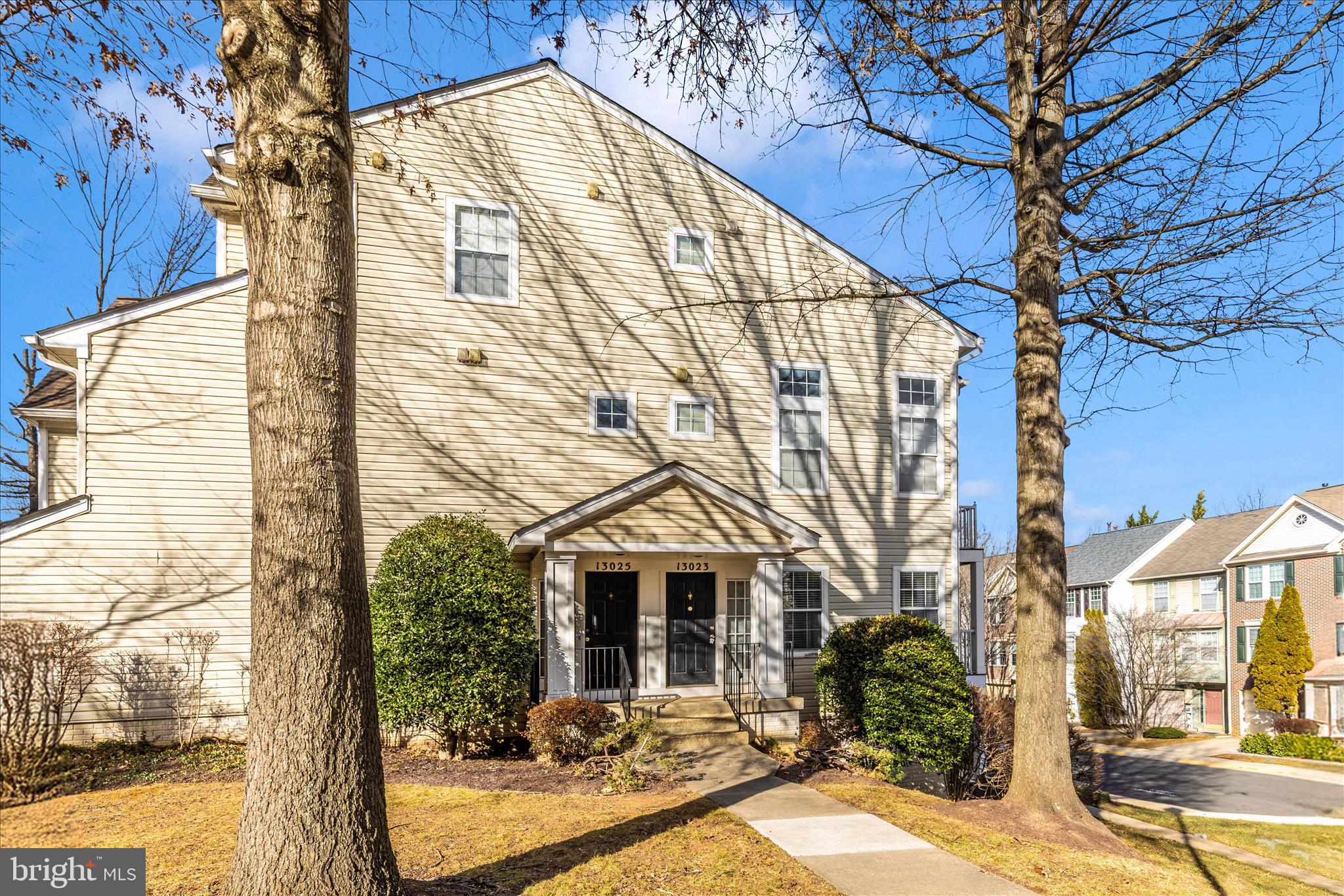 CLOVERLEAF CENTER - Residential Lease