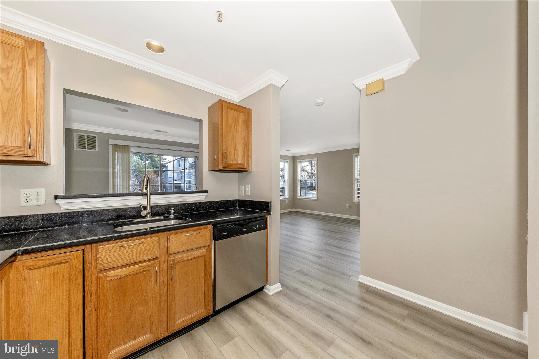 CLOVERLEAF CENTER - Residential Lease