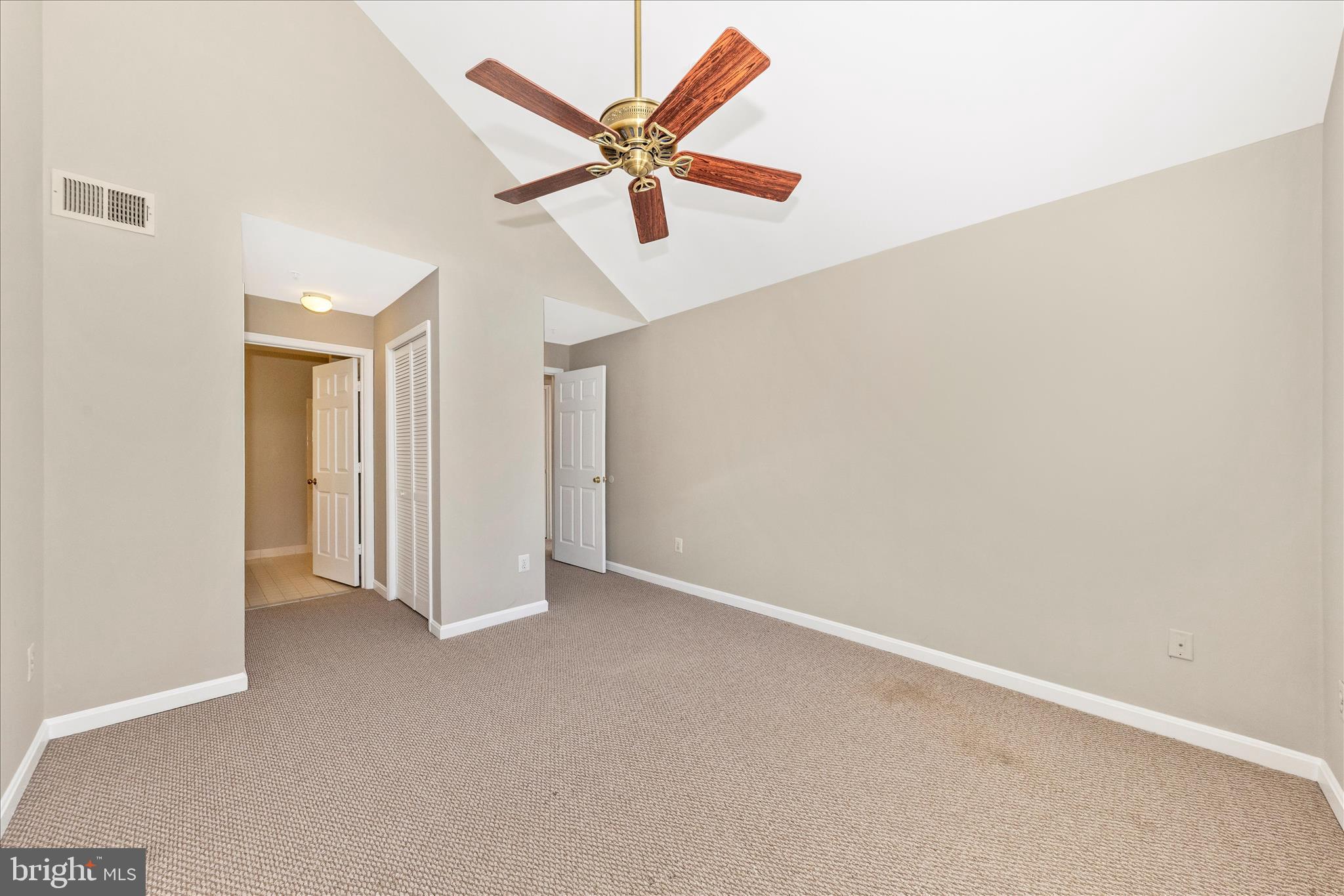 CLOVERLEAF CENTER - Residential Lease