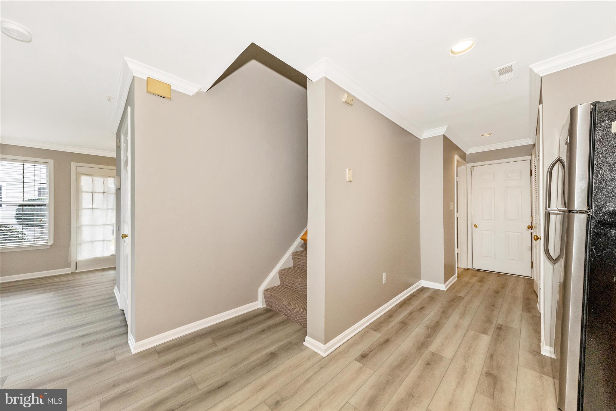 CLOVERLEAF CENTER - Residential Lease