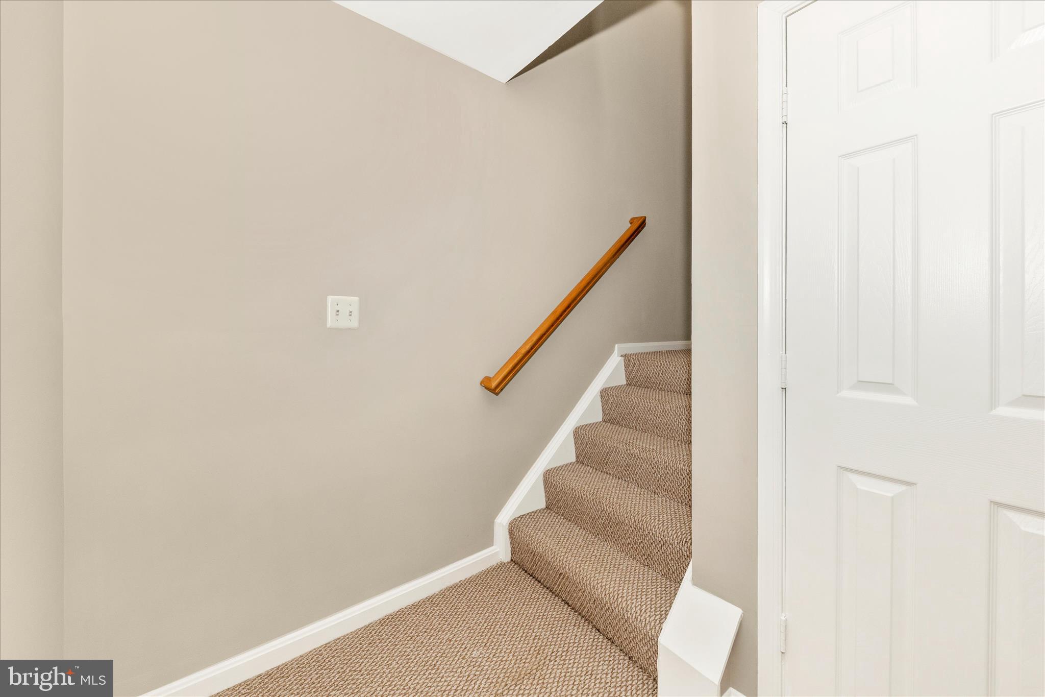 CLOVERLEAF CENTER - Residential Lease