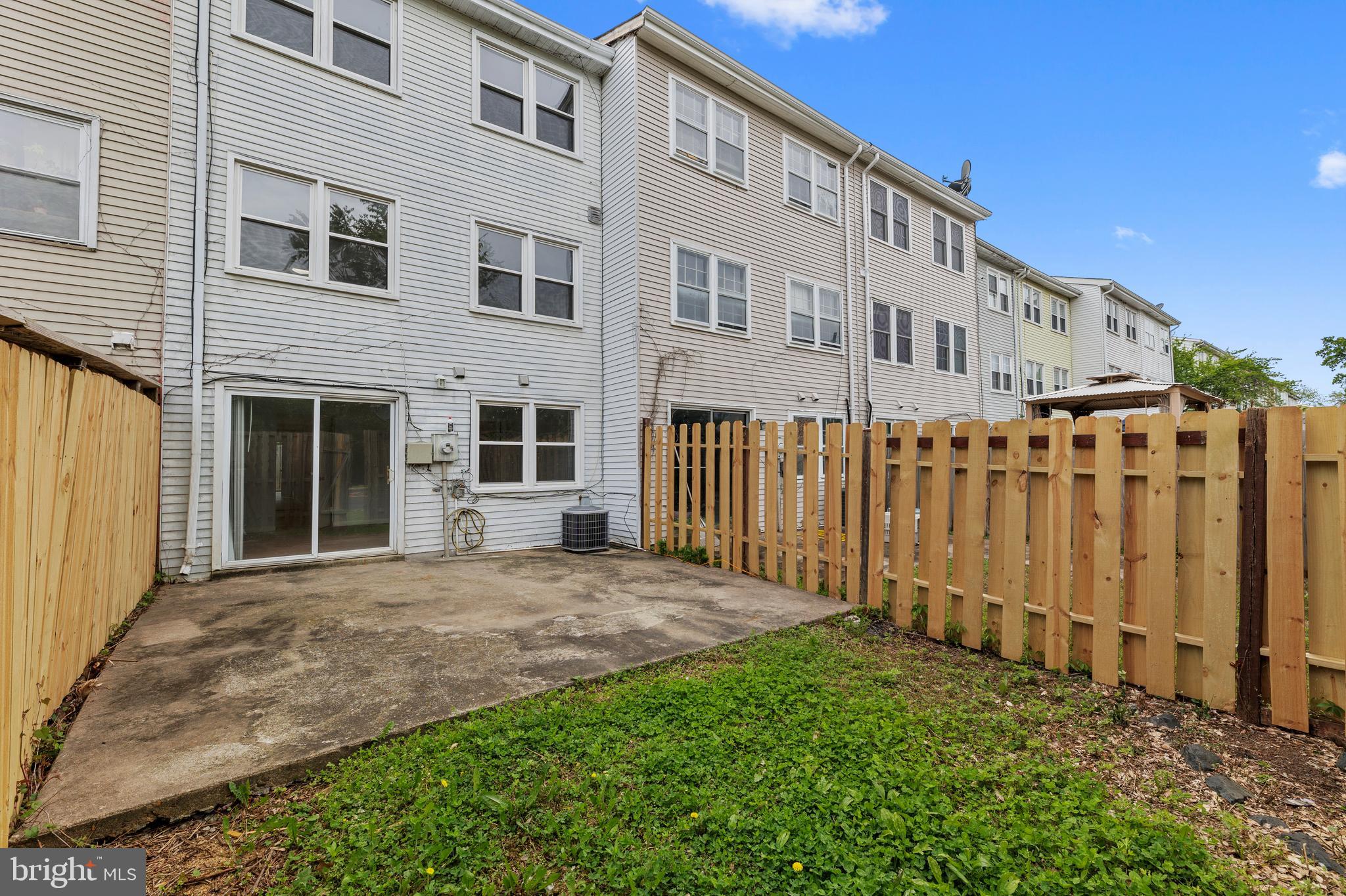 VILLAGE GATE - Residential Lease