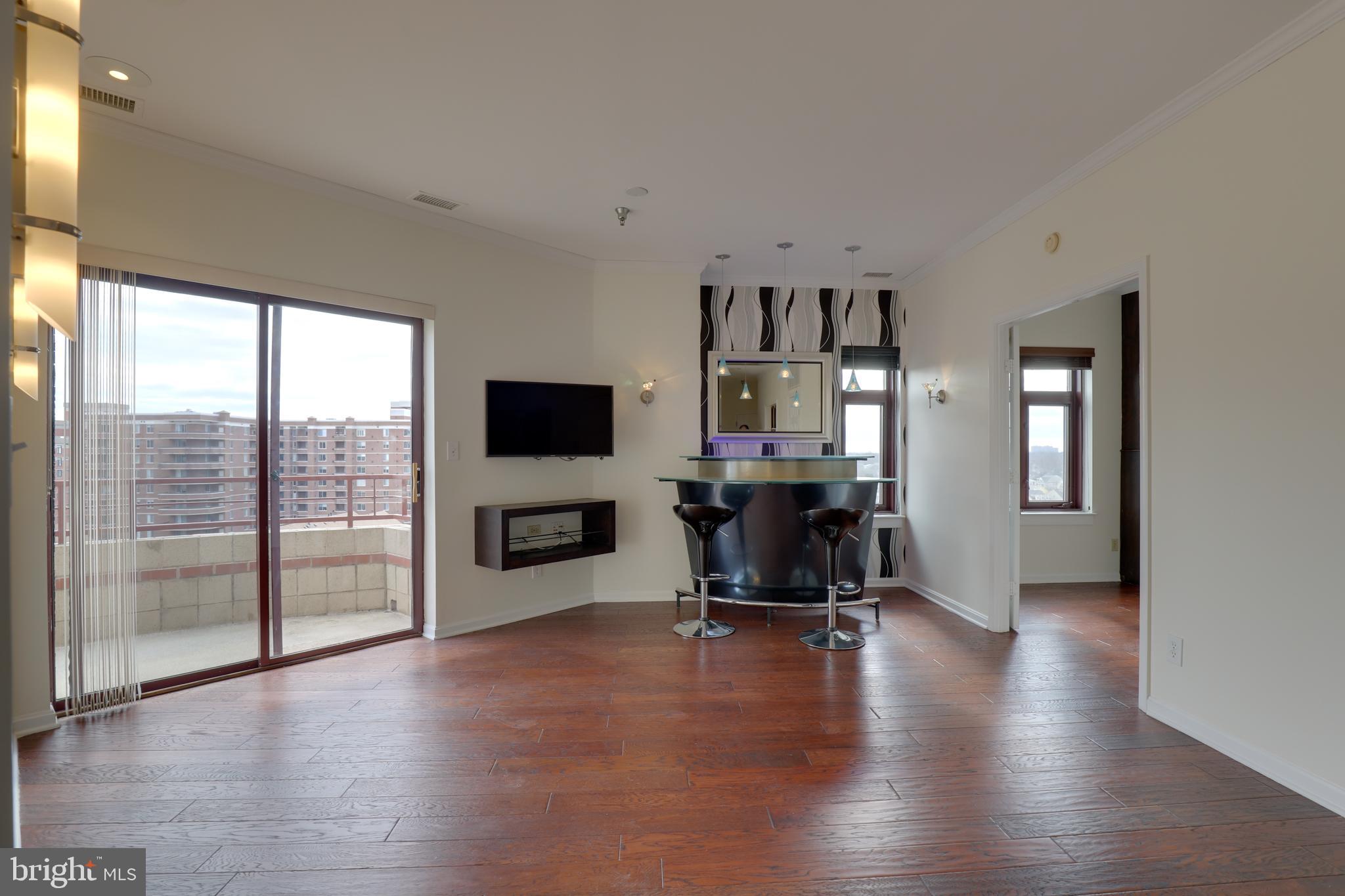 CHARLESTON CONDO - Residential Lease