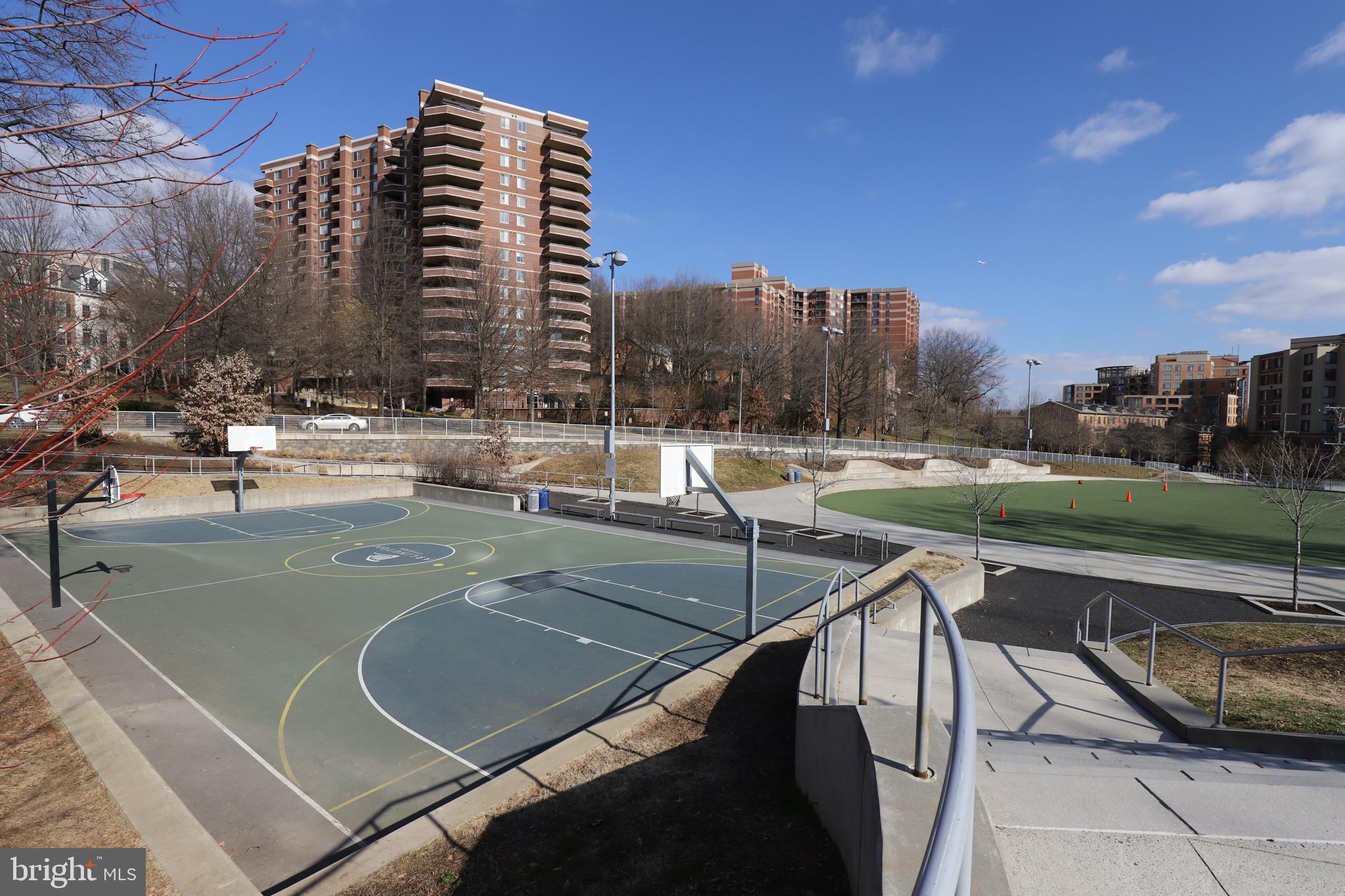 CHARLESTON CONDO - Residential Lease