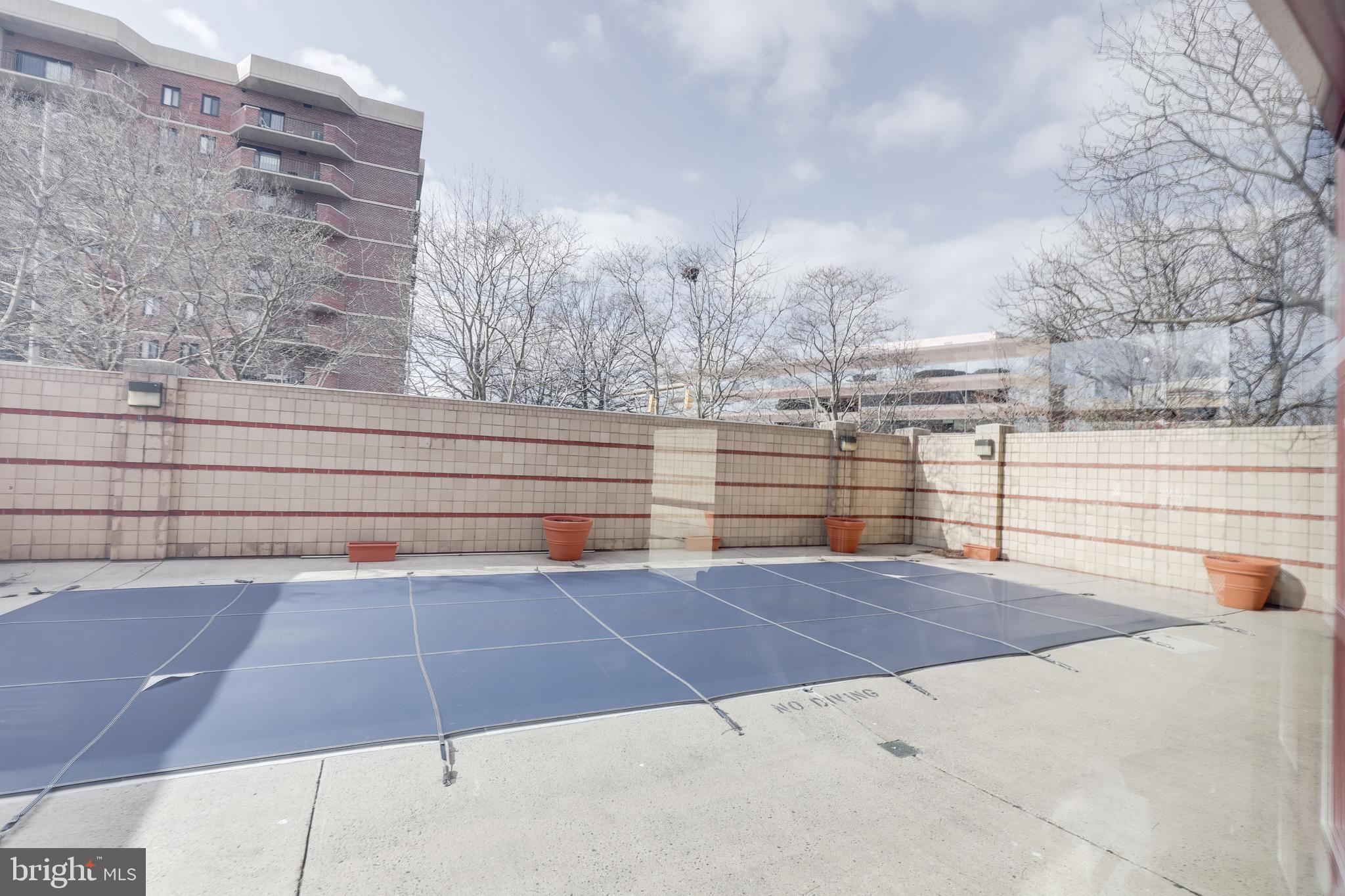 CHARLESTON CONDO - Residential Lease