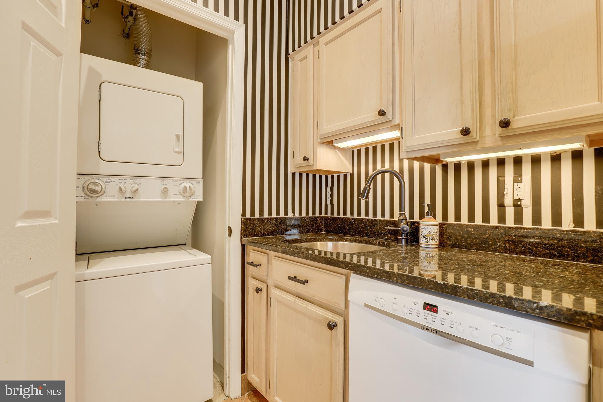 CHARLESTON CONDO - Residential Lease